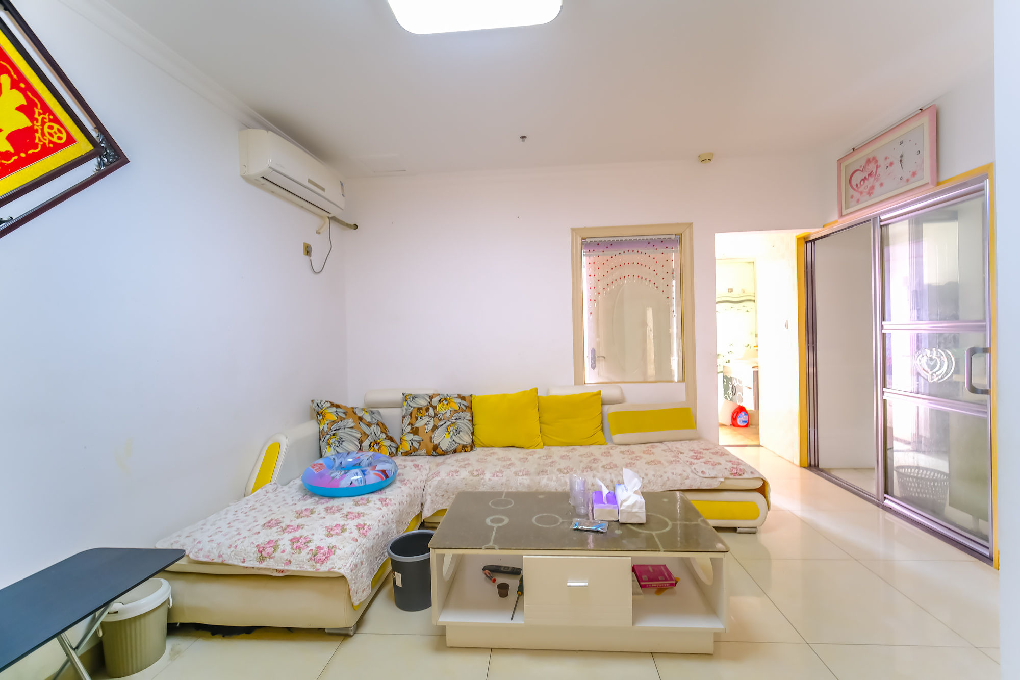 盛地尊域 2室2厅1卫 39.8万 盛地尊域 2室2厅1卫 39.8万客厅