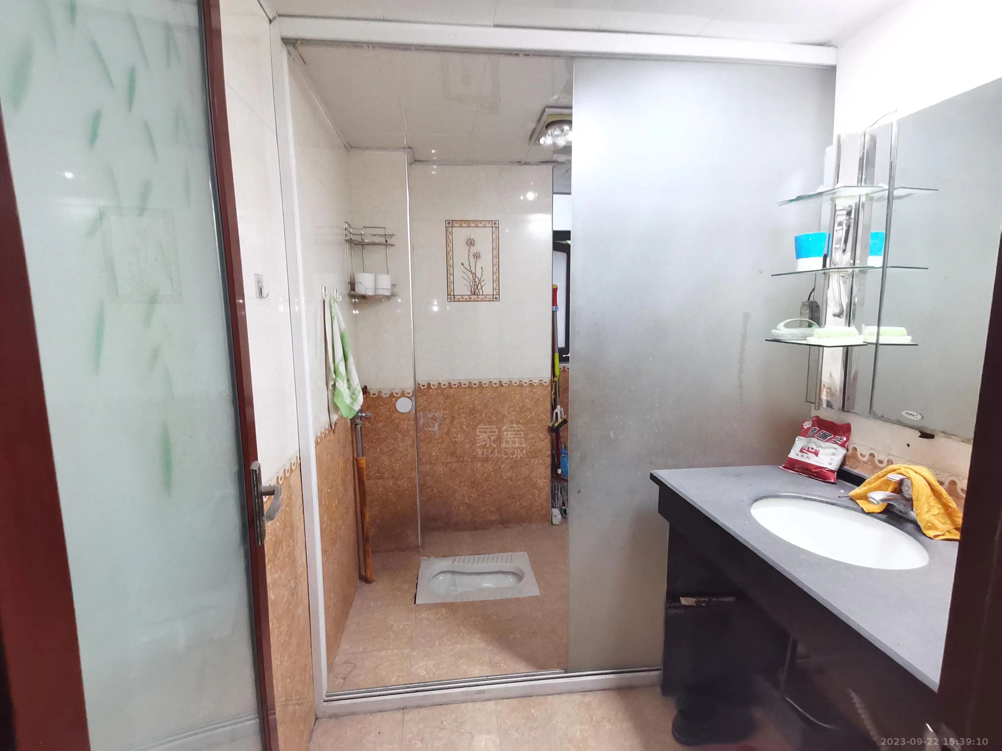 紫苑江岸 3室2厅2卫 70.0万 紫苑江岸 3室2厅2卫 70.0万室内图