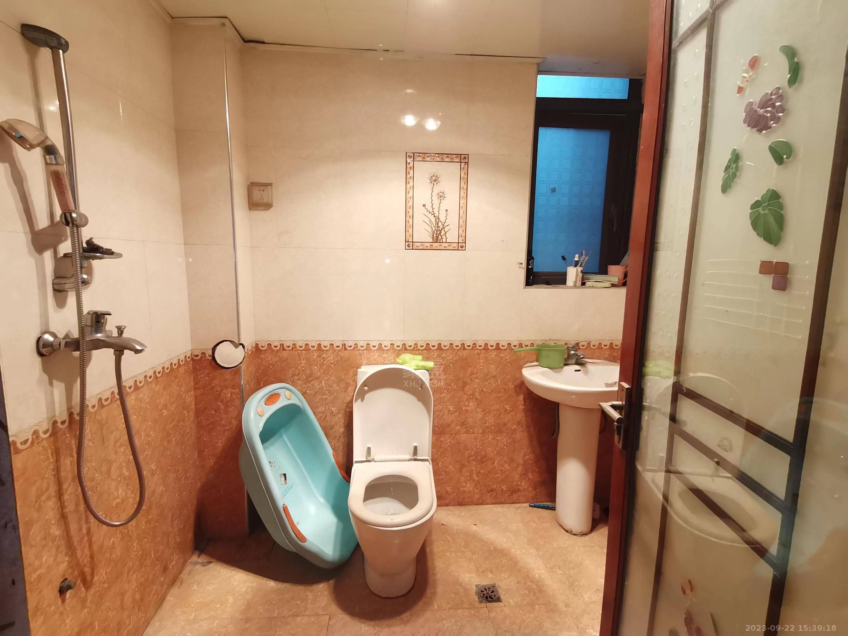 紫苑江岸 3室2厅2卫 70.0万 紫苑江岸 3室2厅2卫 70.0万室内图