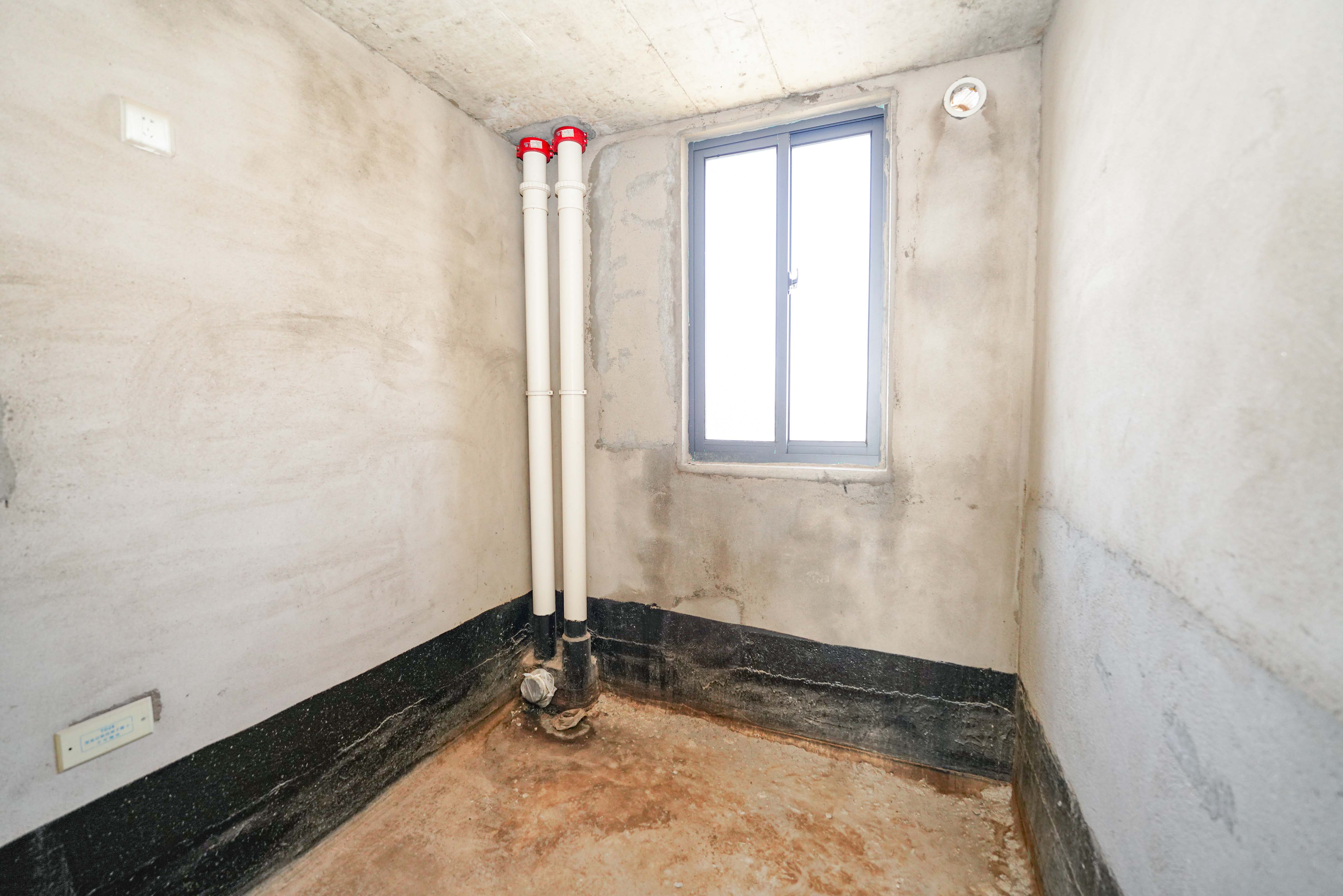 西湖鸿运佳苑 3室2厅2卫 81.0万 西湖鸿运佳苑 3室2厅2卫 81.0万卫生间