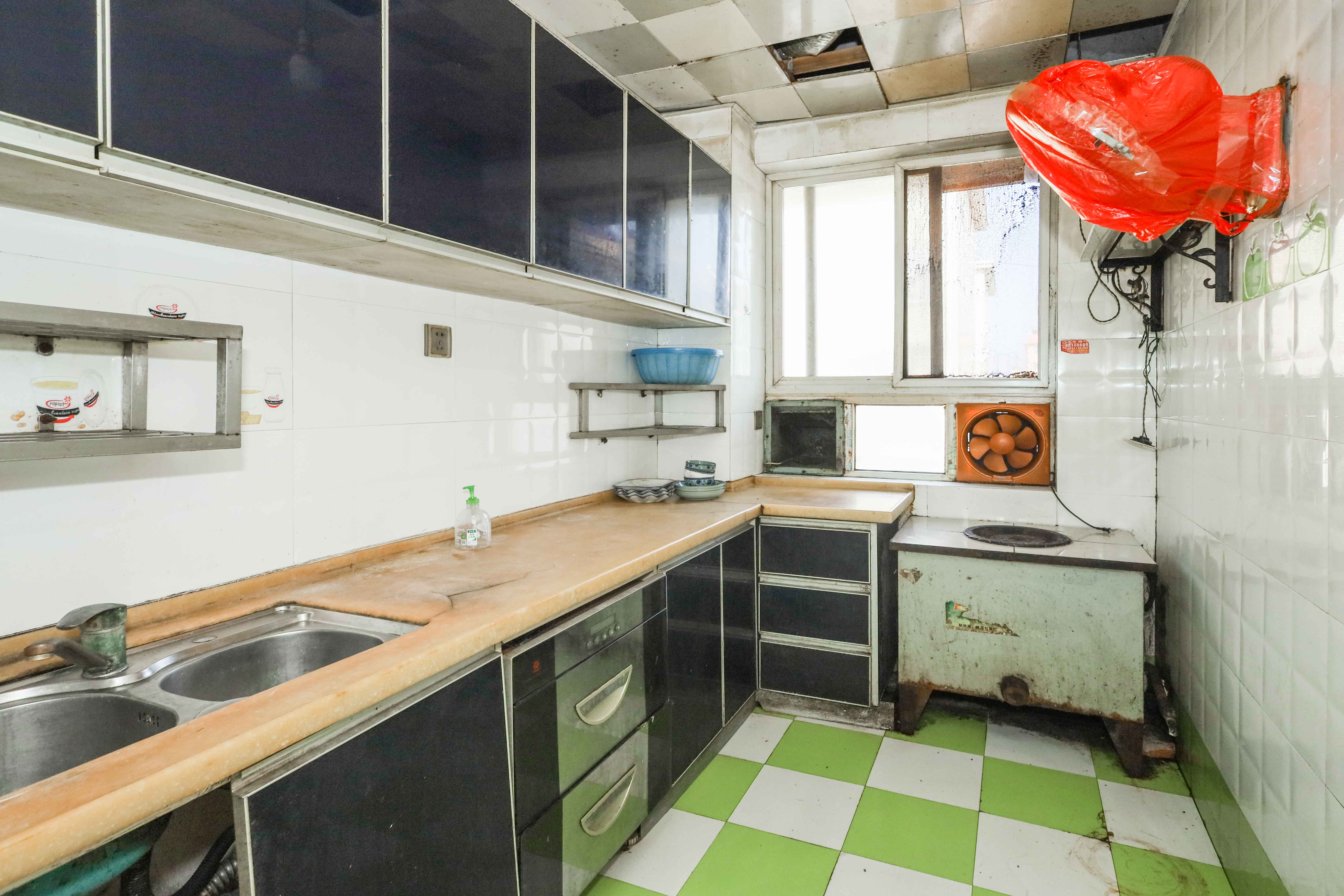 雷锋农副产品批发大市场 2室2厅1卫 51.8万 雷锋农副产品批发大市场 2室2厅1卫 51.8万厨房