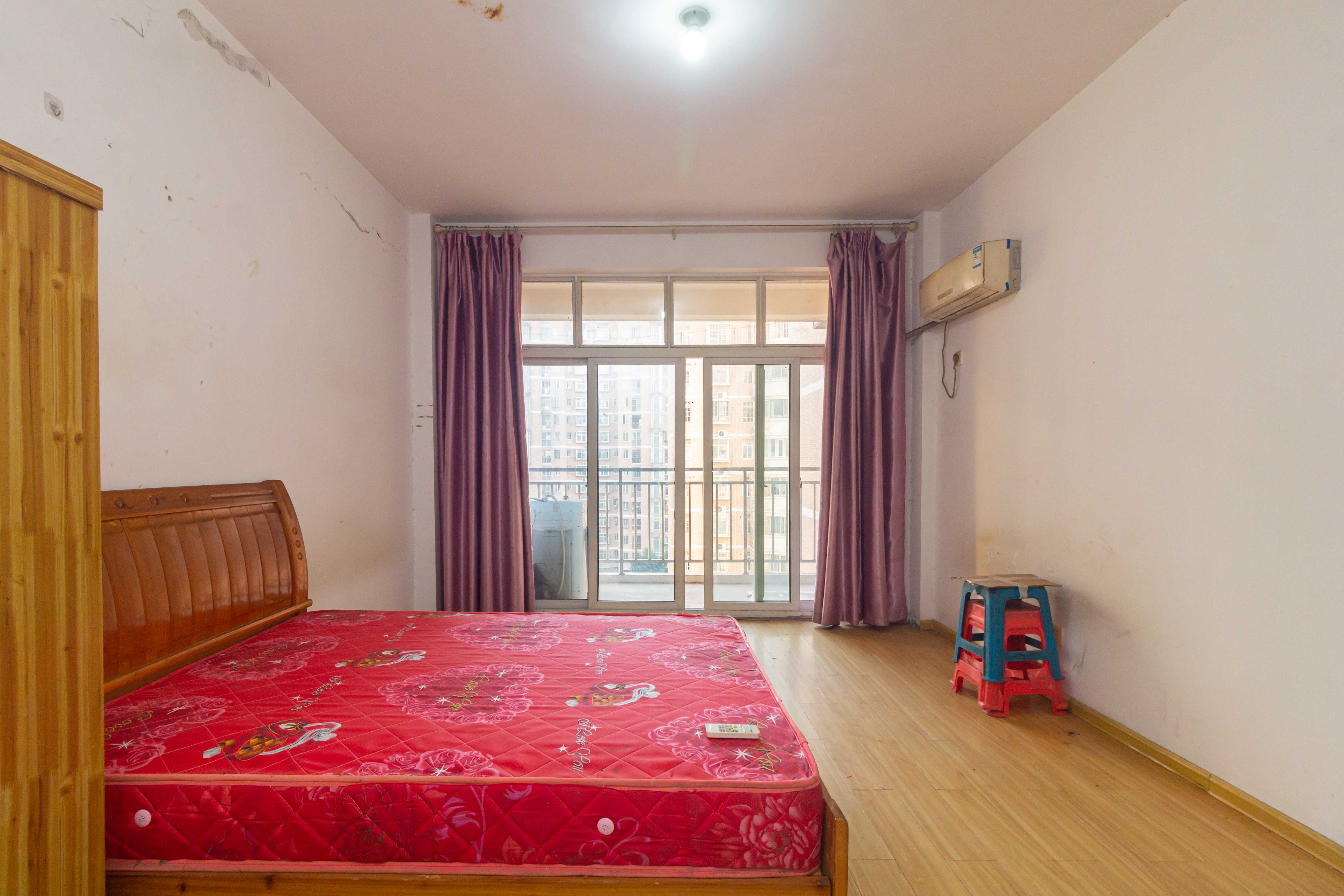 星城国际 3室2厅1卫 61.8万 星城国际 3室2厅1卫 61.8万卧室