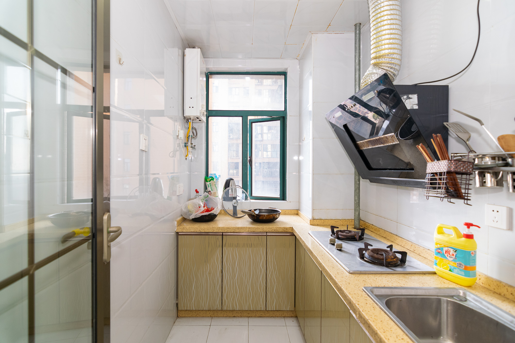 才子城 3室2厅1卫 46.8万 才子城 3室2厅1卫 46.8万厨房