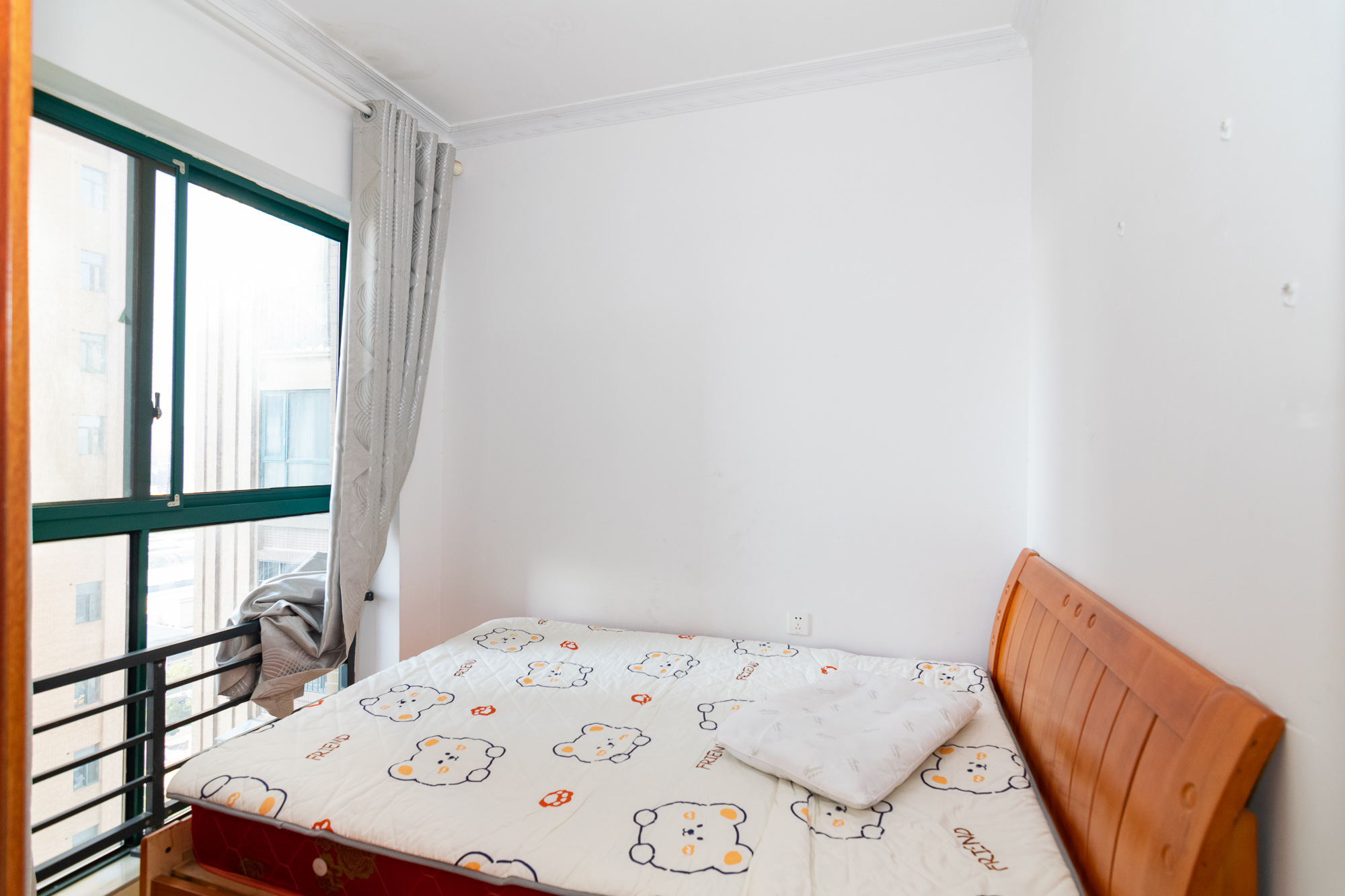 才子城 3室2厅1卫 46.8万 才子城 3室2厅1卫 46.8万卧室