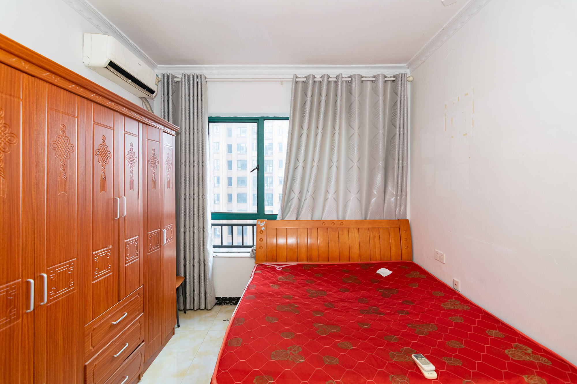 才子城 3室2厅1卫 46.8万 才子城 3室2厅1卫 46.8万卧室