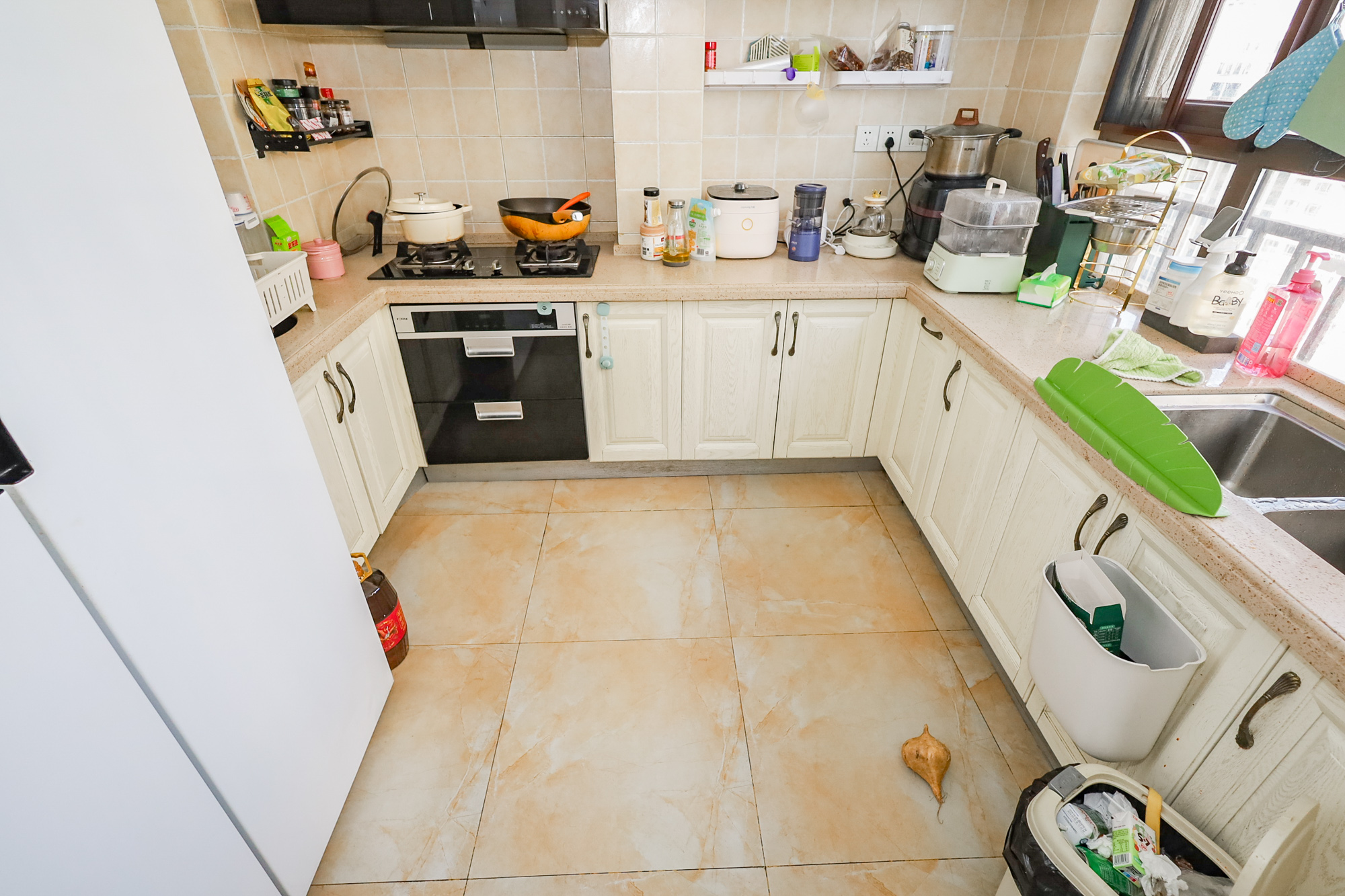 南山雍江汇(滨江国际新城)  4室2厅3卫    209.0万 南山雍江汇(滨江国际新城)  4室2厅3卫    209.0万厨房