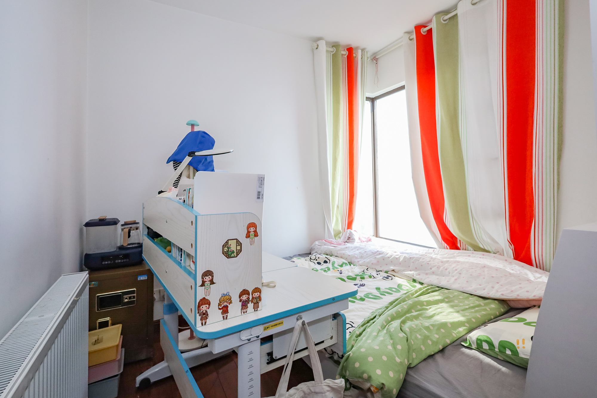 南山雍江汇(滨江国际新城)  4室2厅3卫    209.0万 南山雍江汇(滨江国际新城)  4室2厅3卫    209.0万卧室