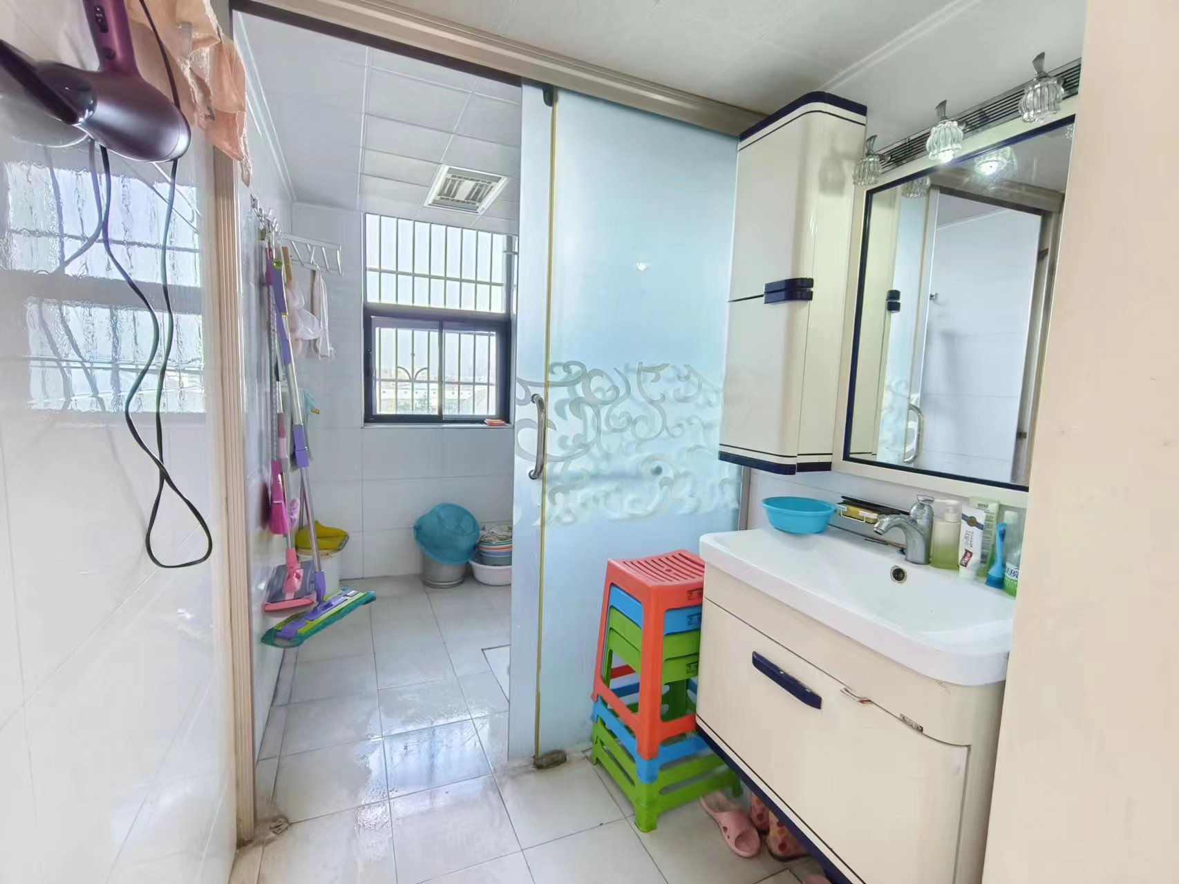 圣华名城建设北路110号 4室2厅2卫 49.0万 圣华名城建设北路110号 4室2厅2卫 49.0万室内图