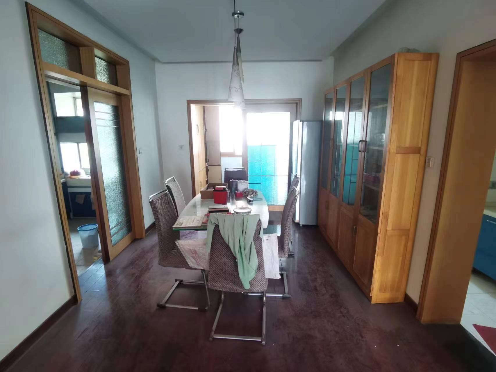 珠江花园 4室2厅2卫 88.0万 珠江花园 4室2厅2卫 88.0万室内图