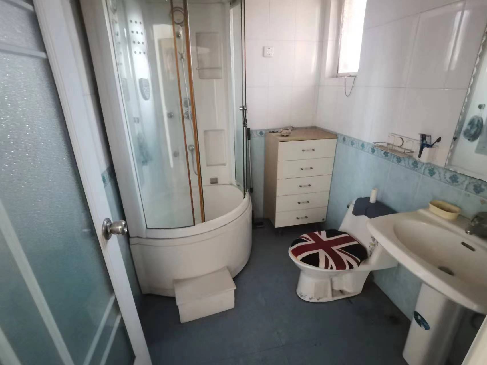 珠江花园 4室2厅2卫 88.0万 珠江花园 4室2厅2卫 88.0万室内图