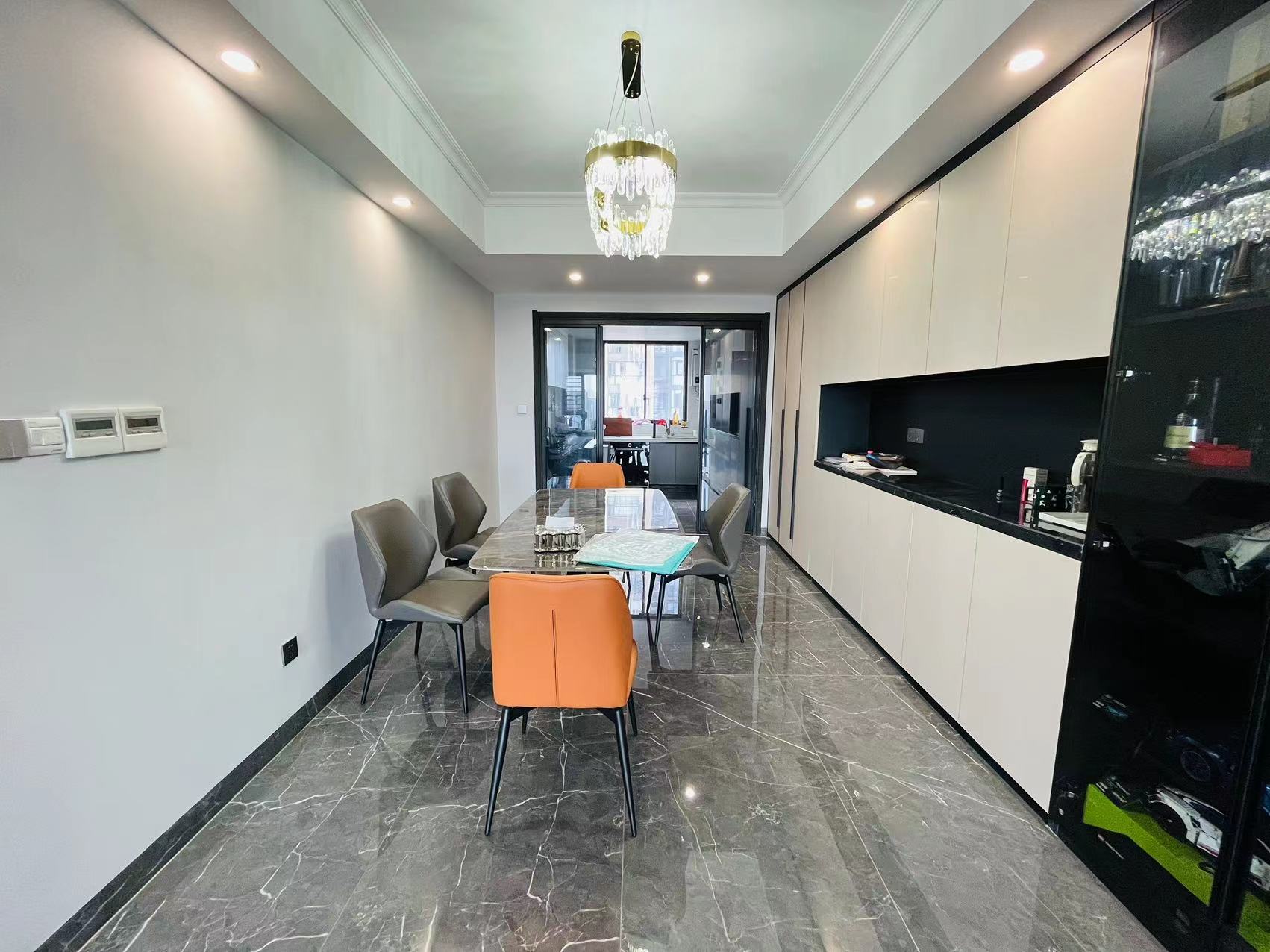 奥园养生城 4室2厅2卫 160.0万 奥园养生城 4室2厅2卫 160.0万室内图