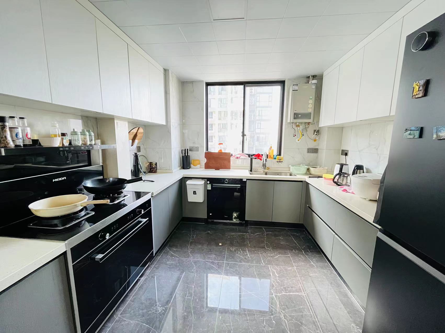 奥园养生城 4室2厅2卫 160.0万 奥园养生城 4室2厅2卫 160.0万室内图