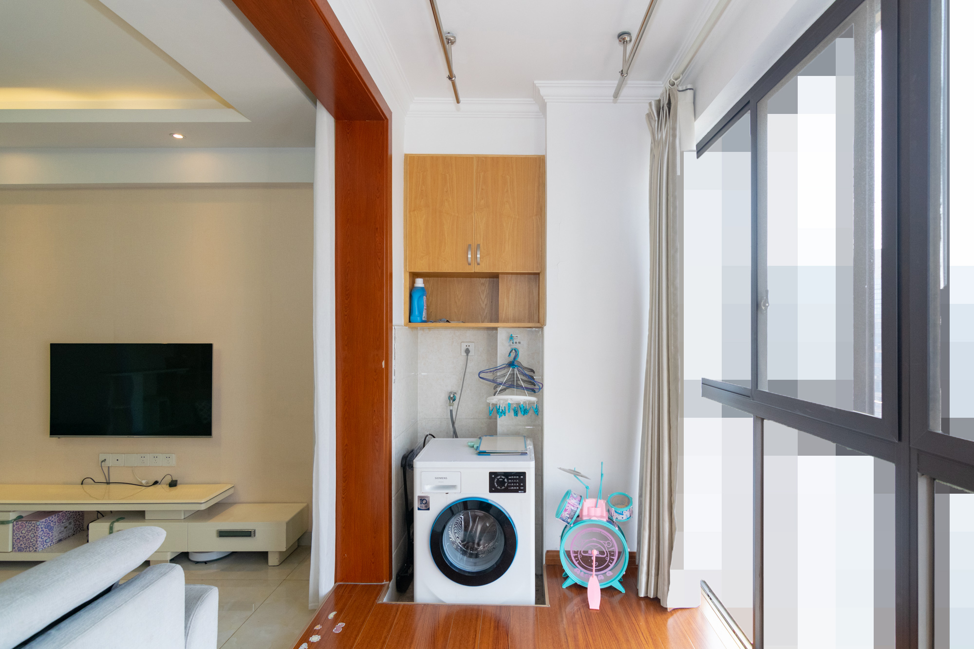 长燃新奥佳园 2室2厅1卫 79.0万 长燃新奥佳园 2室2厅1卫 79.0万阳台