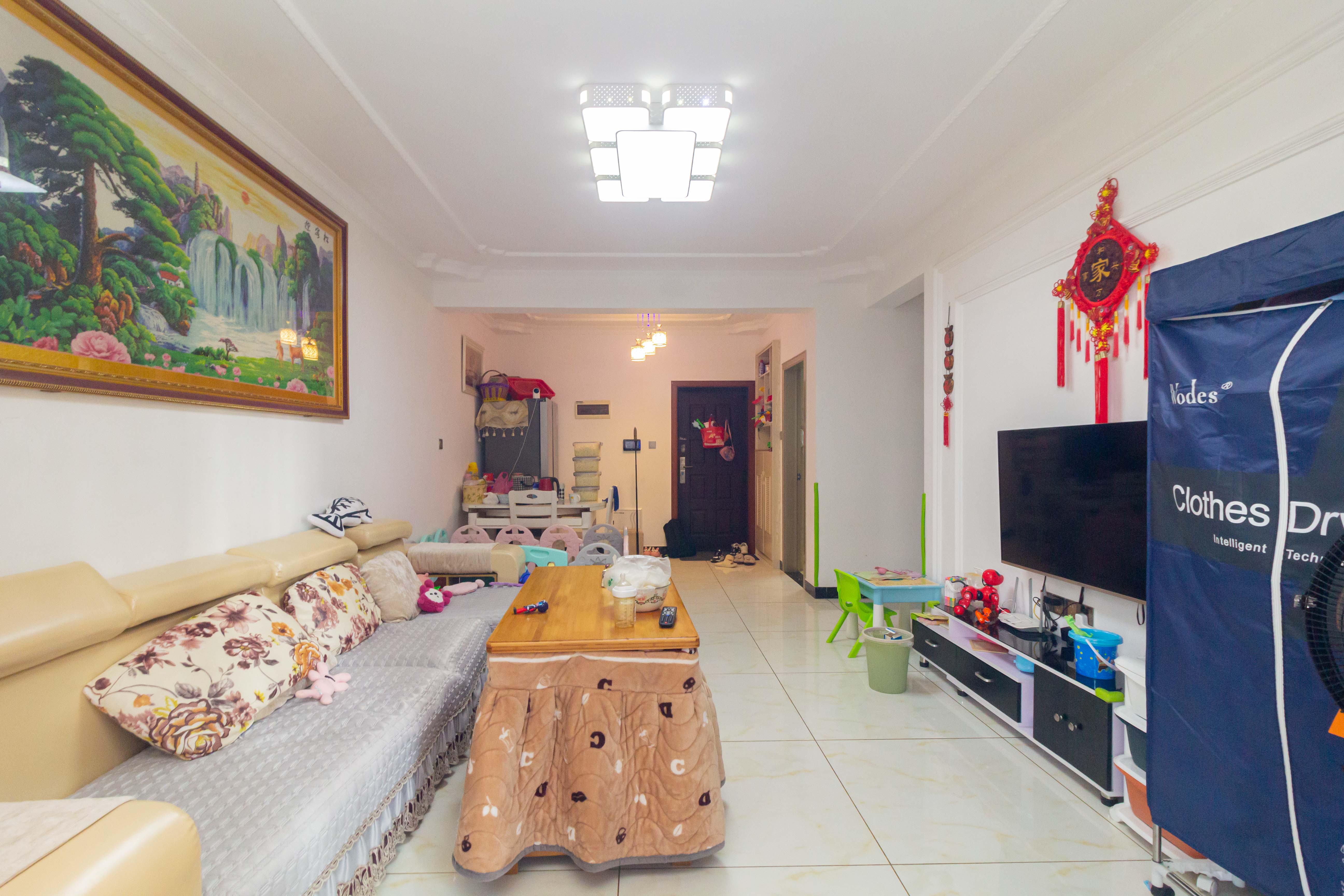 辉宏橄榄城  3室2厅1卫    60.6万 辉宏橄榄城  3室2厅1卫    60.6万客厅