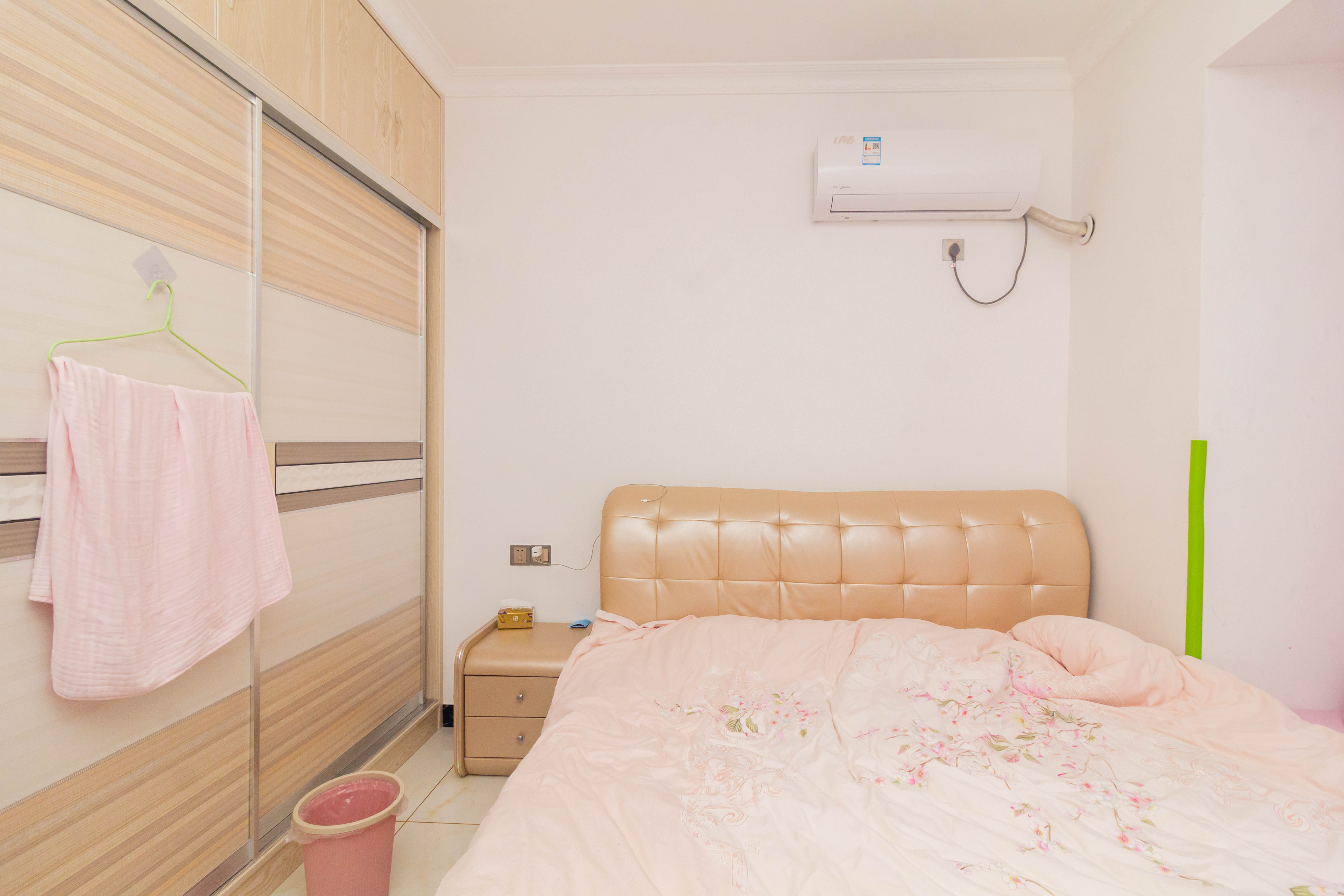 辉宏橄榄城  3室2厅1卫    60.6万 辉宏橄榄城  3室2厅1卫    60.6万卧室