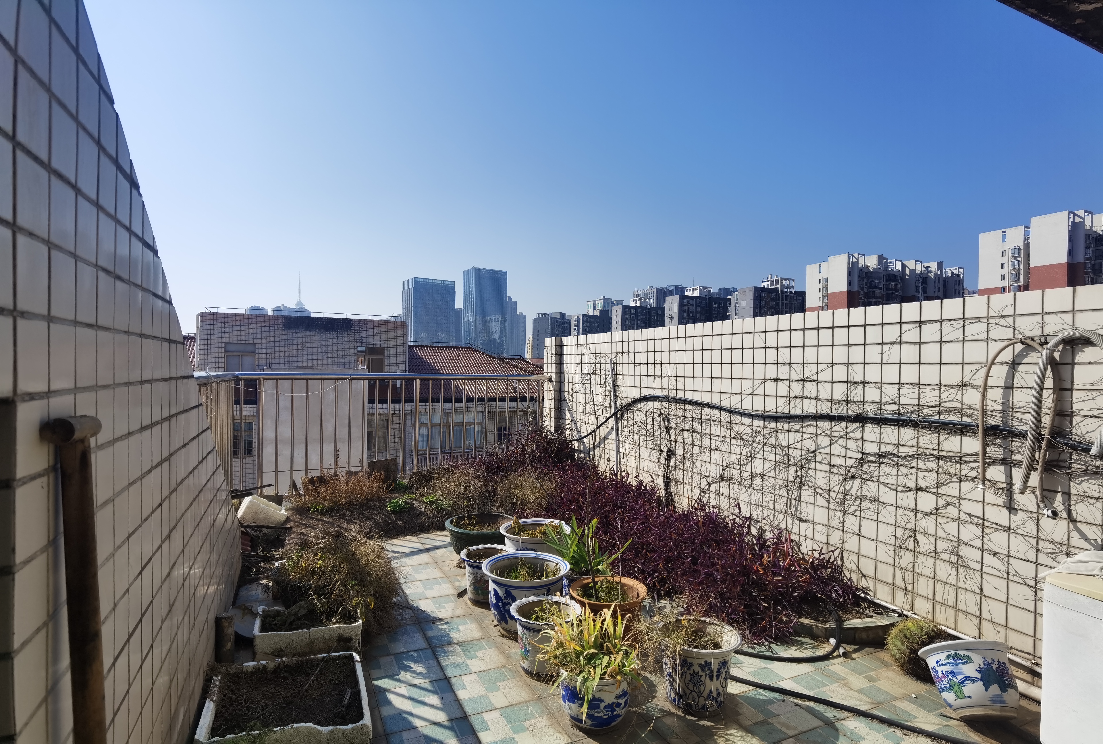 欣佳花园  4室2厅2卫   98.20万室内图