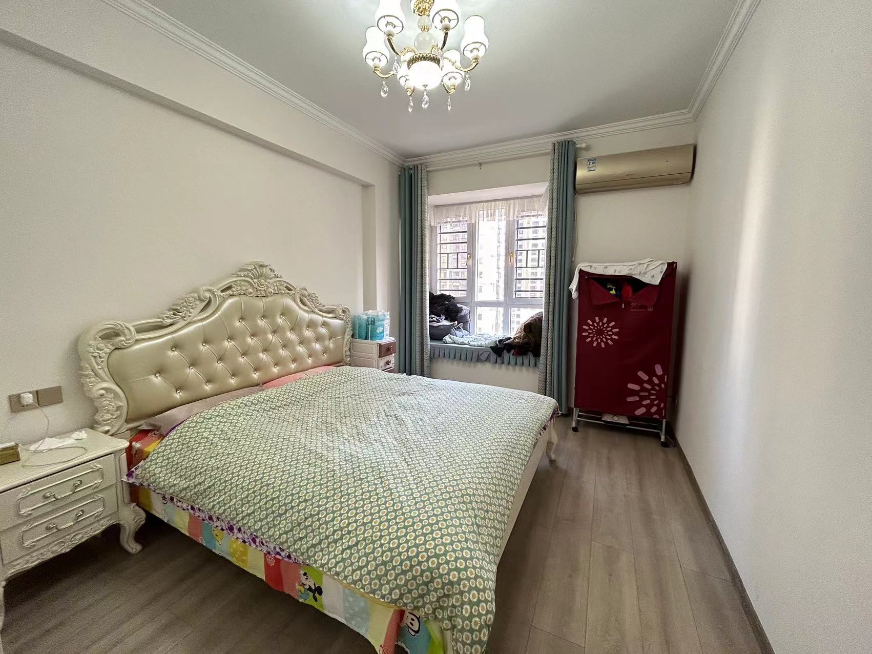 湖景名城 4室2厅2卫 100.0万 湖景名城 4室2厅2卫 100.0万室内图