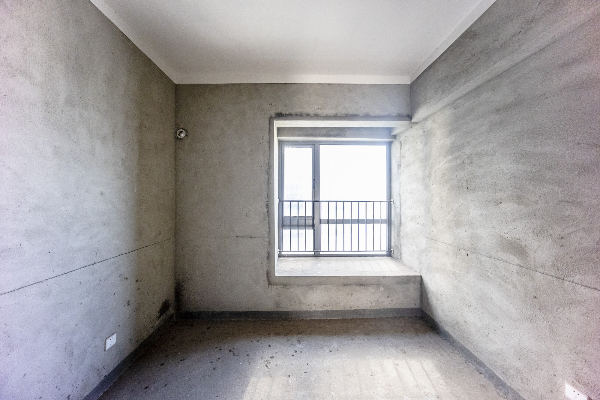 保利国际广场 4室2厅1卫 268.0万 保利国际广场 4室2厅1卫 268.0万其他