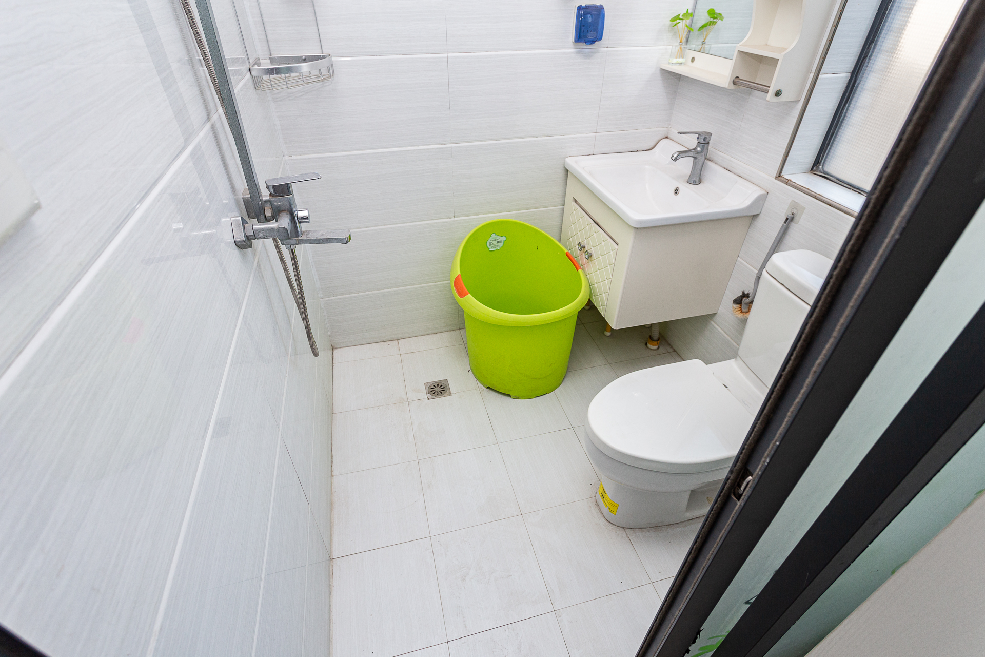 浩龙音乐界  3室2厅2卫    72.5万 浩龙音乐界  3室2厅2卫    72.5万卫生间