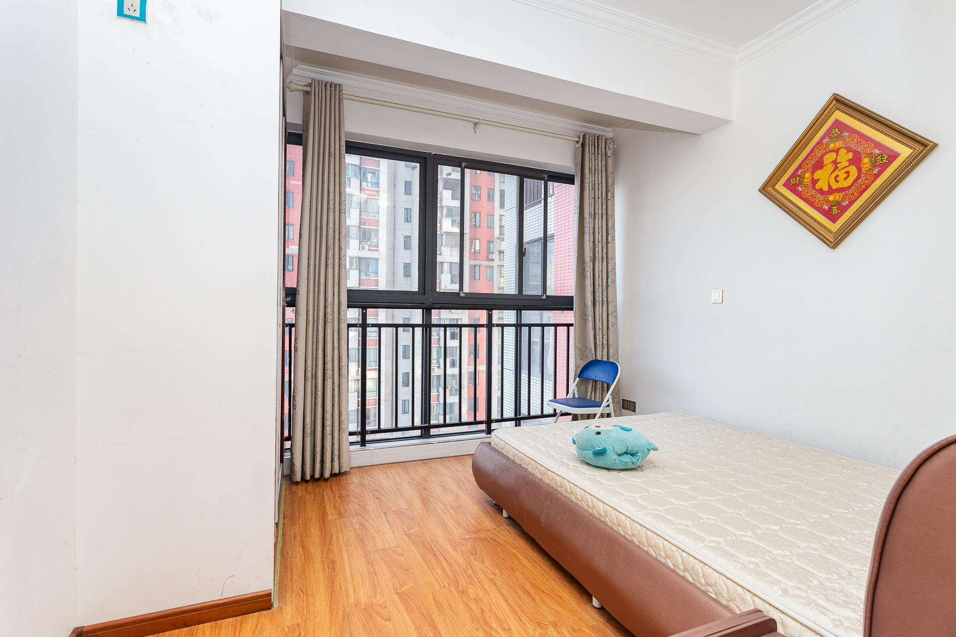 浩龙音乐界  3室2厅2卫    72.5万 浩龙音乐界  3室2厅2卫    72.5万卧室