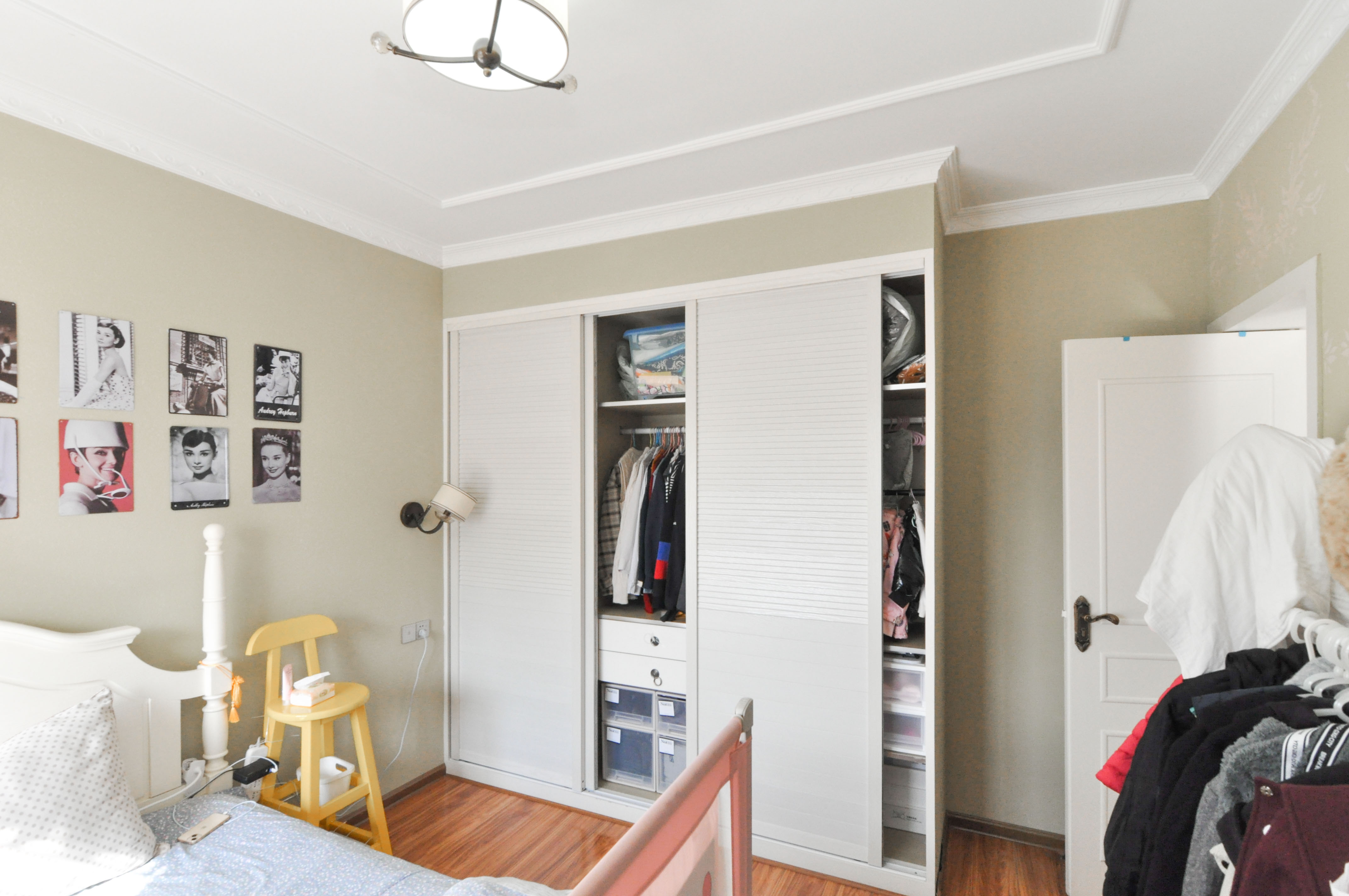 高鑫麓城 2室2厅1卫 98.0万 高鑫麓城 2室2厅1卫 98.0万卧室