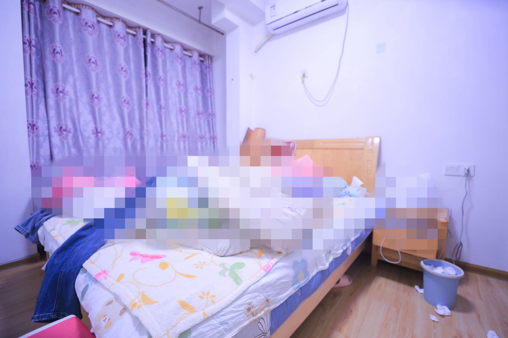 华盛世纪新城  2室2厅1卫   82.00万卧室