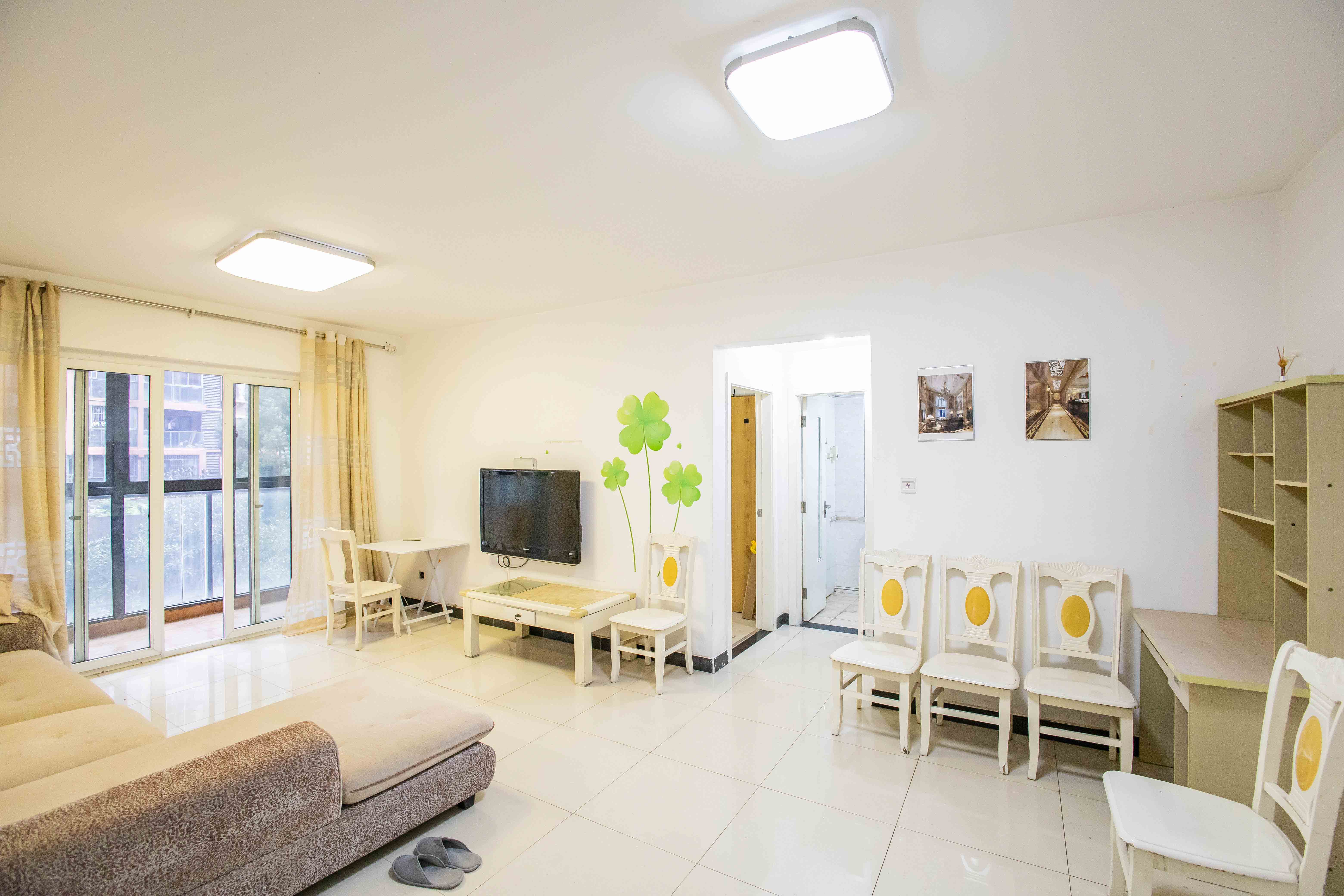 联美品格 2室2厅1卫 59.0万 联美品格 2室2厅1卫 59.0万客厅