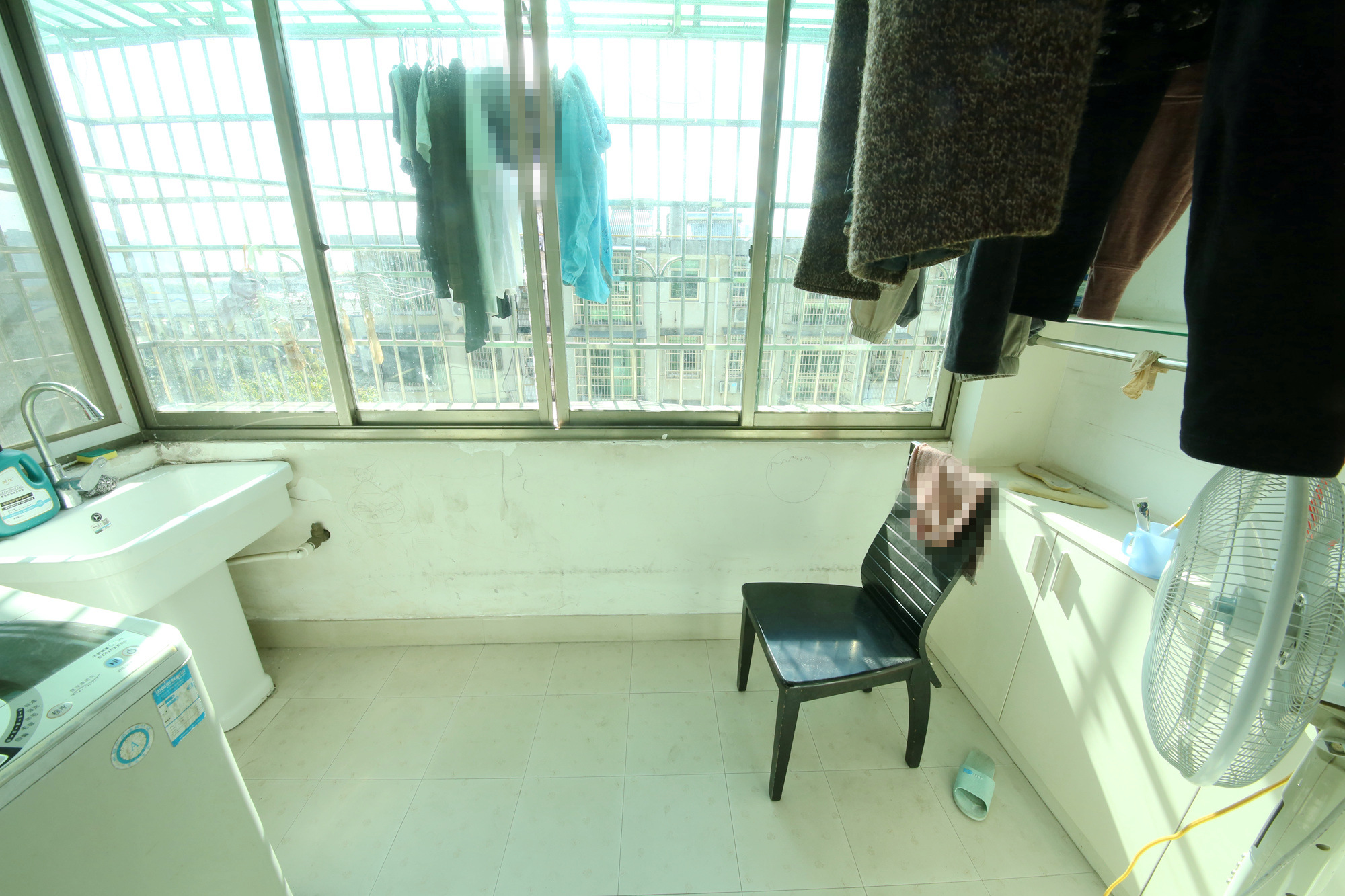 长沙市邮政宿舍（古汉邮局宿舍）  5室2厅2卫   89.00万阳台