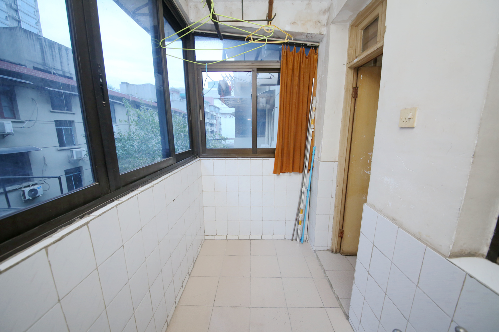 府后街50号三招四招宿舍  2室1厅1卫   58.00万阳台