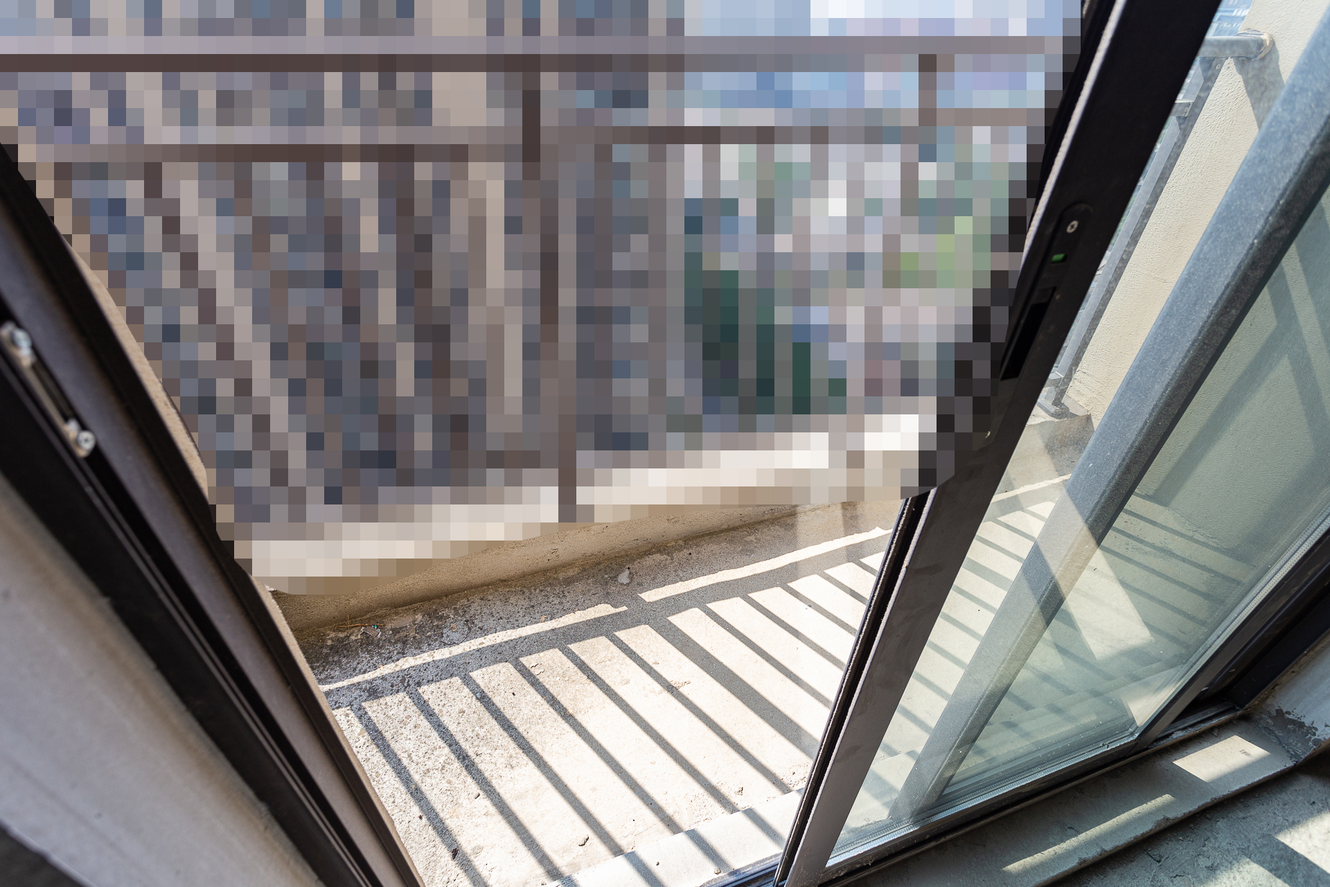 勤诚达境界城 4室2厅2卫 70.0万 勤诚达境界城 4室2厅2卫 70.0万阳台