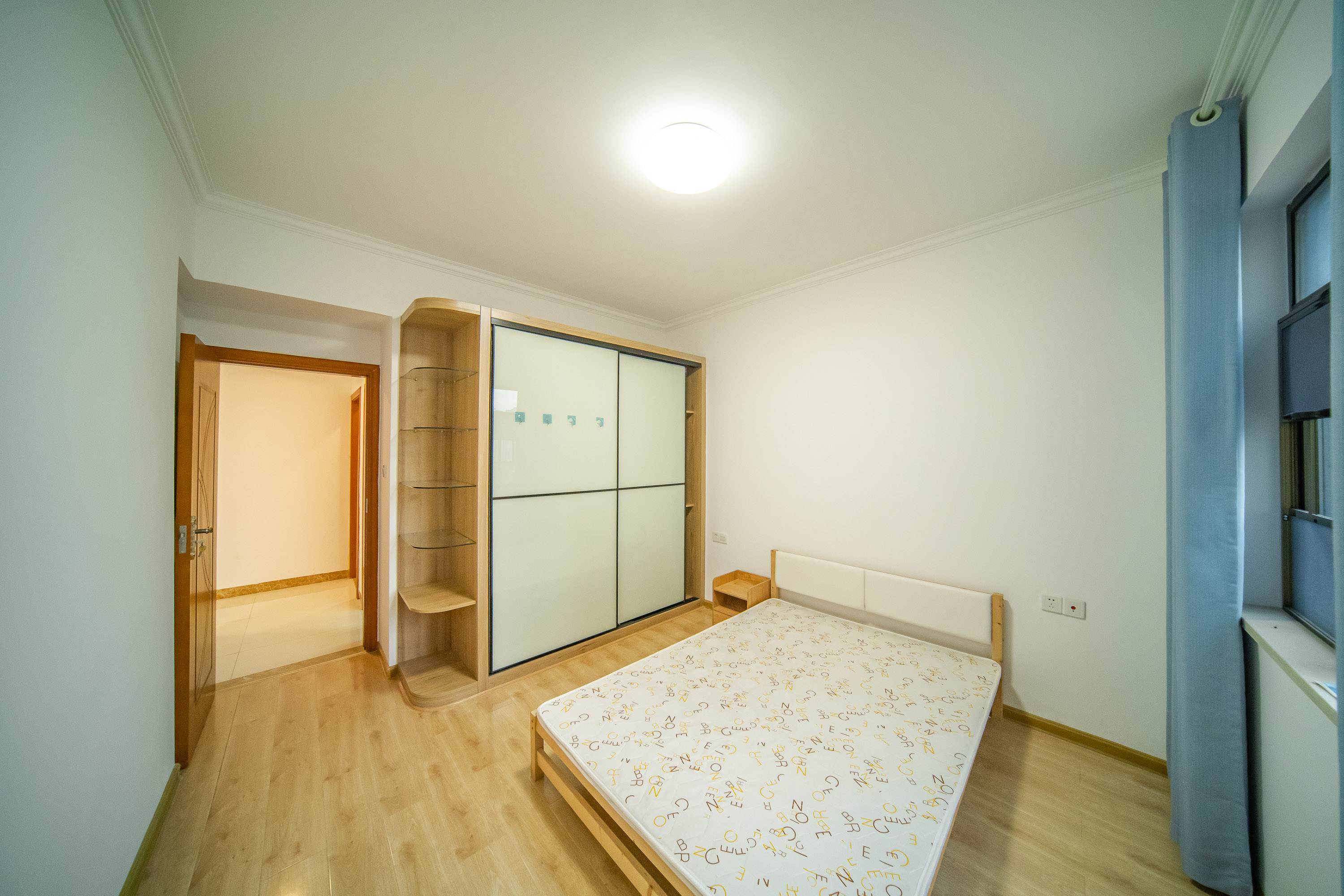 江山帝景哈佛 2室2厅1卫 64.9万 江山帝景哈佛 2室2厅1卫 64.9万卧室