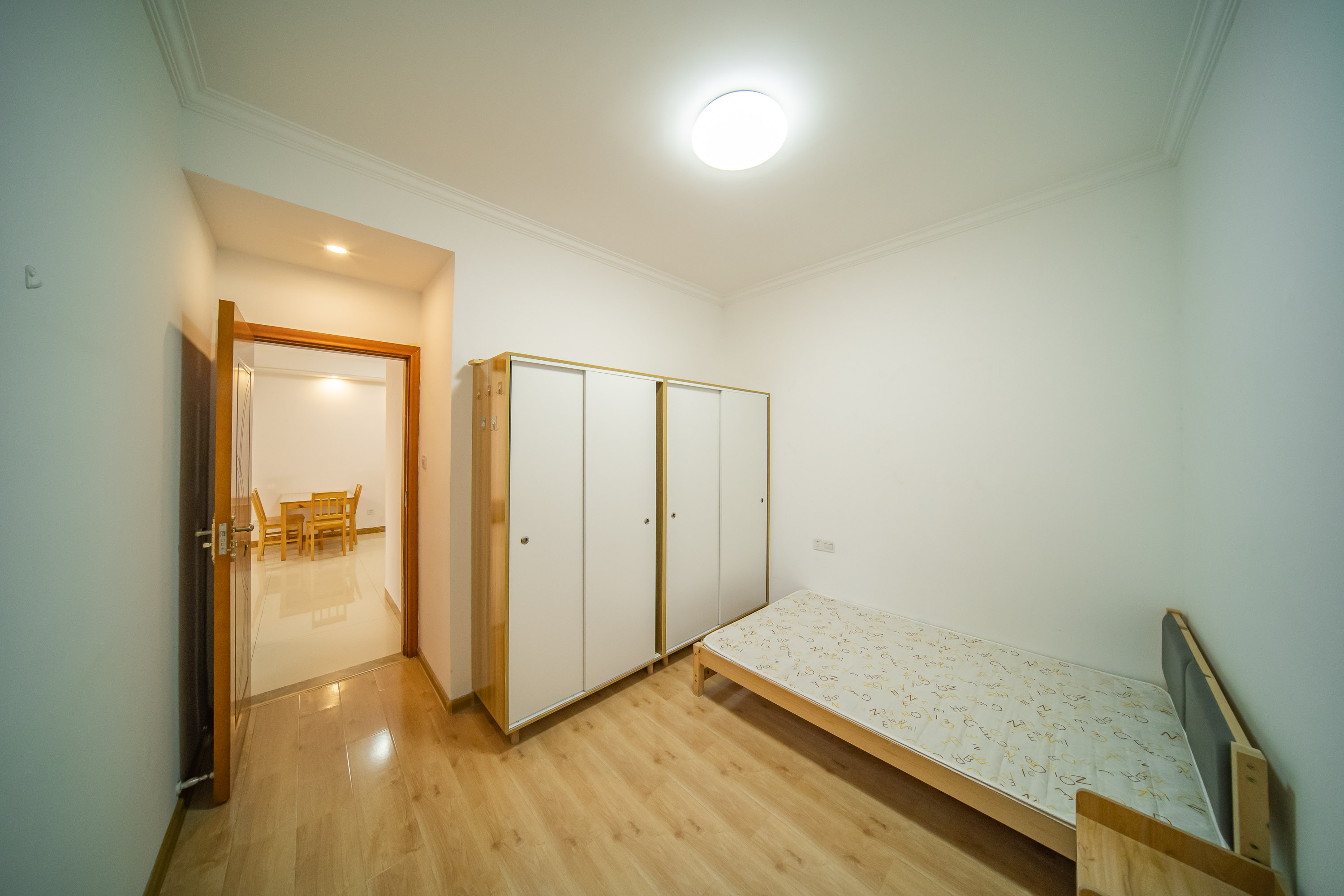 江山帝景哈佛 2室2厅1卫 64.9万 江山帝景哈佛 2室2厅1卫 64.9万卧室