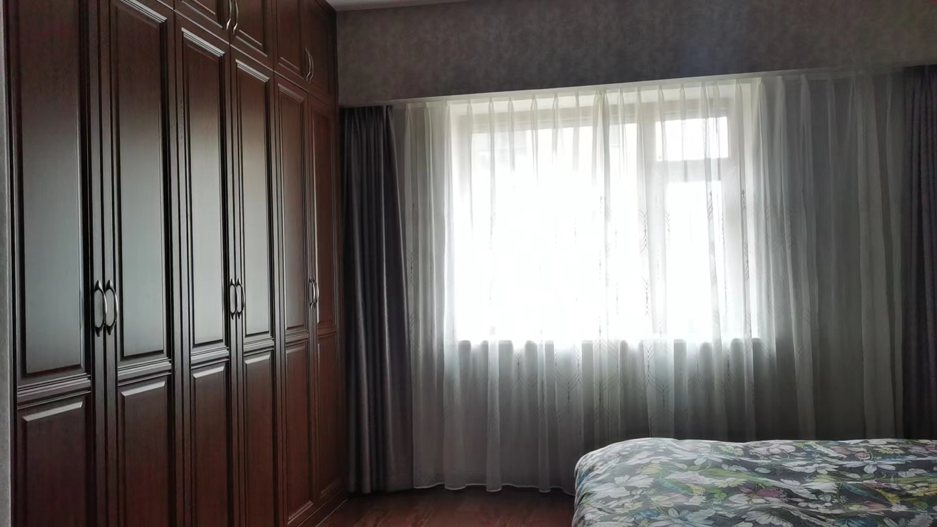 城市公园 4室2厅2卫 95.0万 城市公园 4室2厅2卫 95.0万室内图