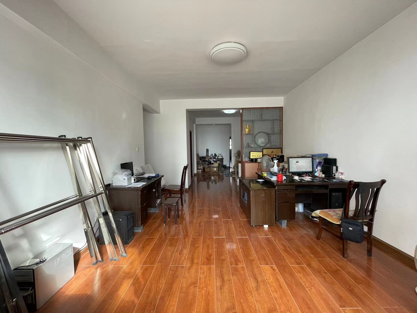 湘江名都  3室2厅2卫    58.0万 湘江名都  3室2厅2卫    58.0万室内图