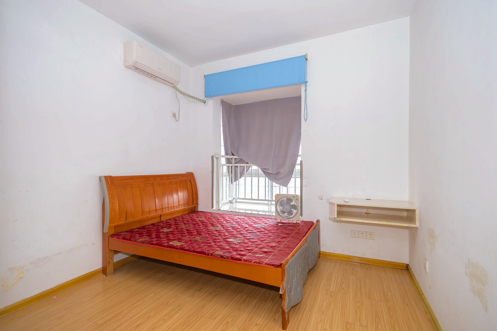 楚天世纪城西苑 3室2厅1卫 66.0万 楚天世纪城西苑 3室2厅1卫 66.0万卧室