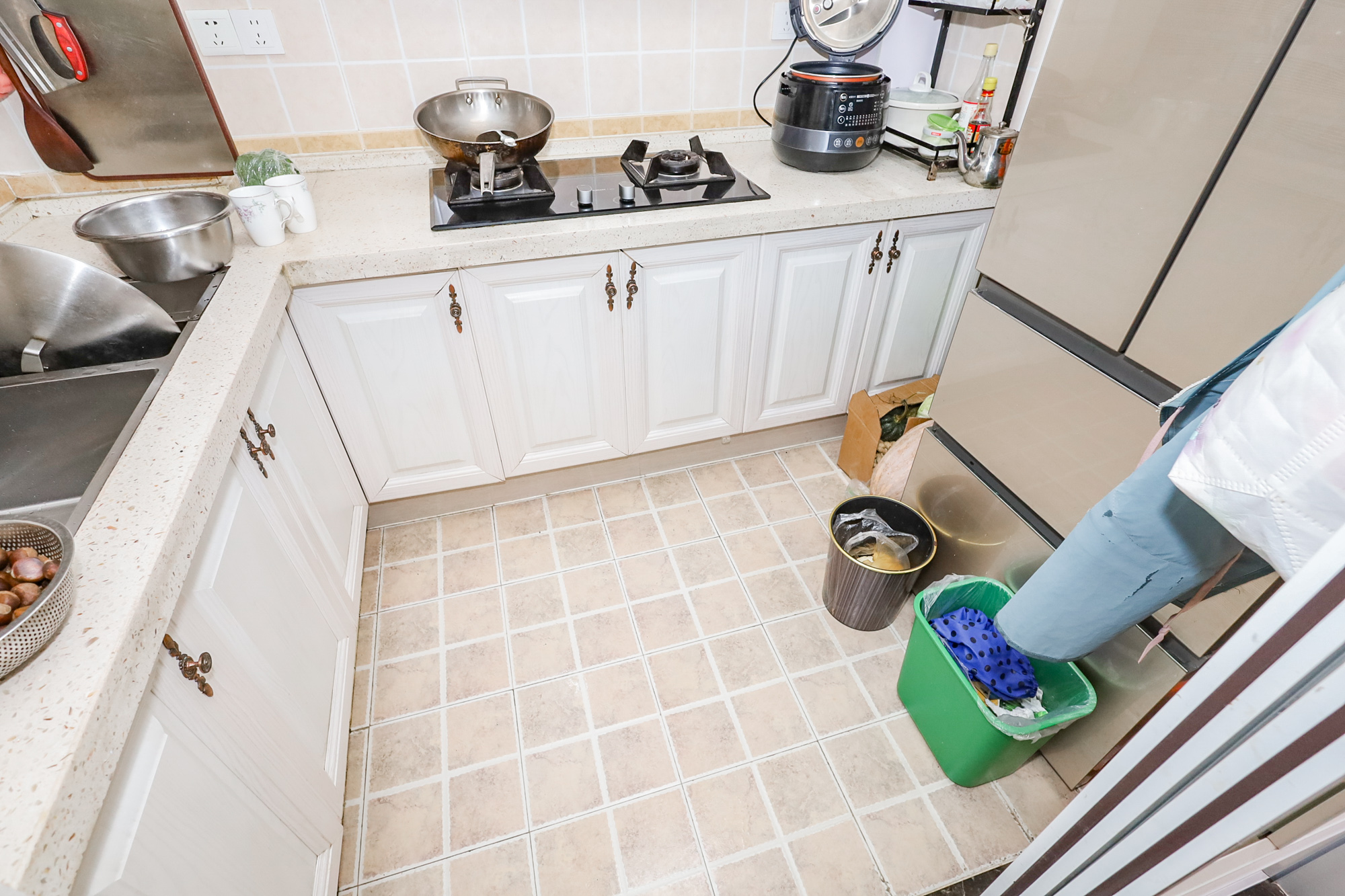 钰龙天下二期(钰龙佳园) 3室2厅1卫 220.0万 钰龙天下二期(钰龙佳园) 3室2厅1卫 220.0万厨房