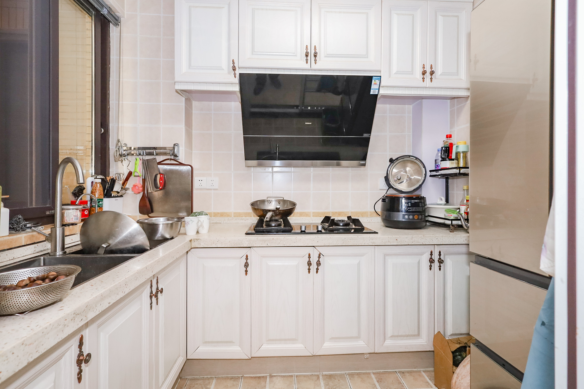 钰龙天下二期(钰龙佳园) 3室2厅1卫 220.0万 钰龙天下二期(钰龙佳园) 3室2厅1卫 220.0万厨房