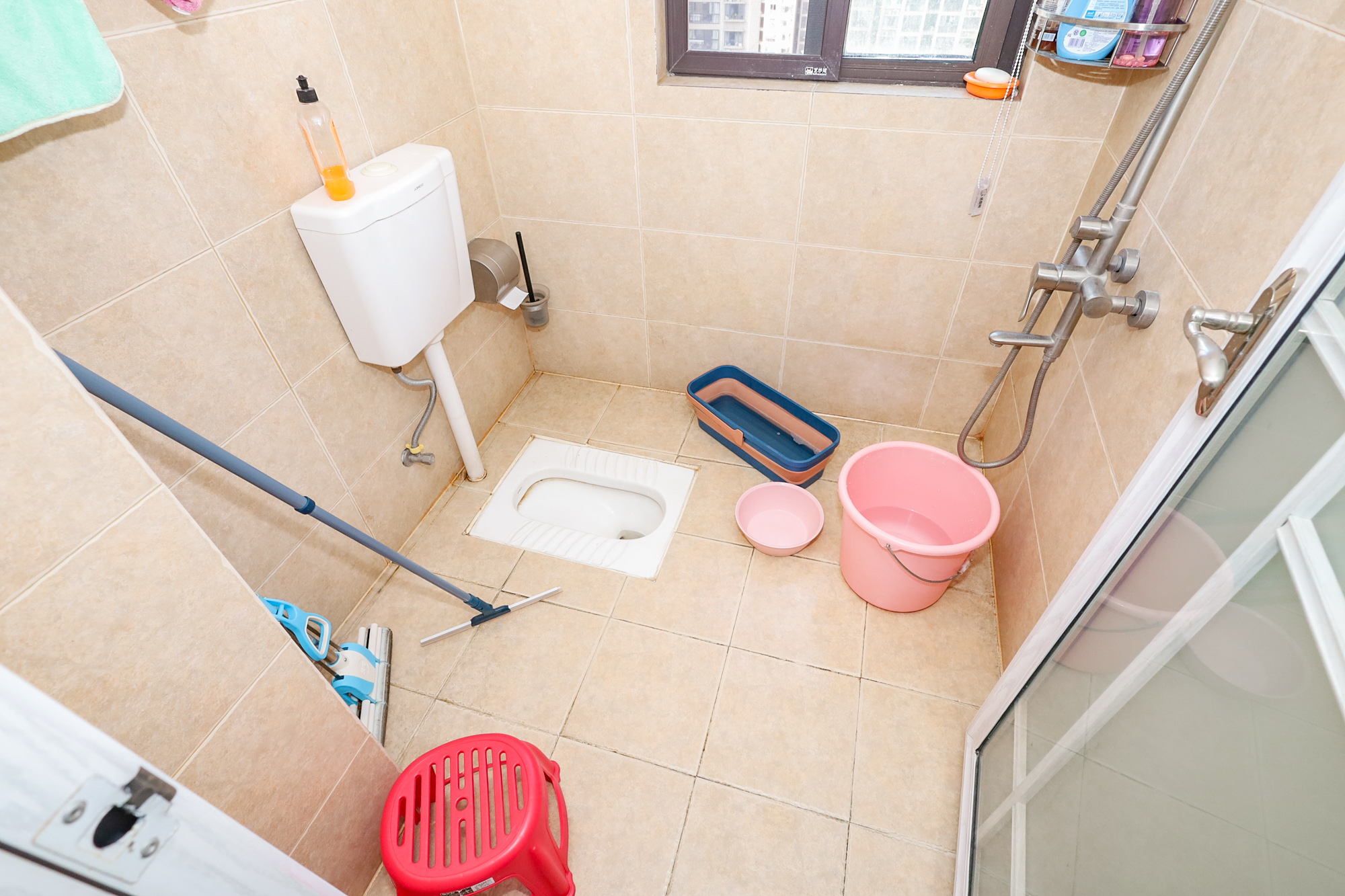 钰龙天下二期(钰龙佳园) 3室2厅1卫 220.0万 钰龙天下二期(钰龙佳园) 3室2厅1卫 220.0万卫生间