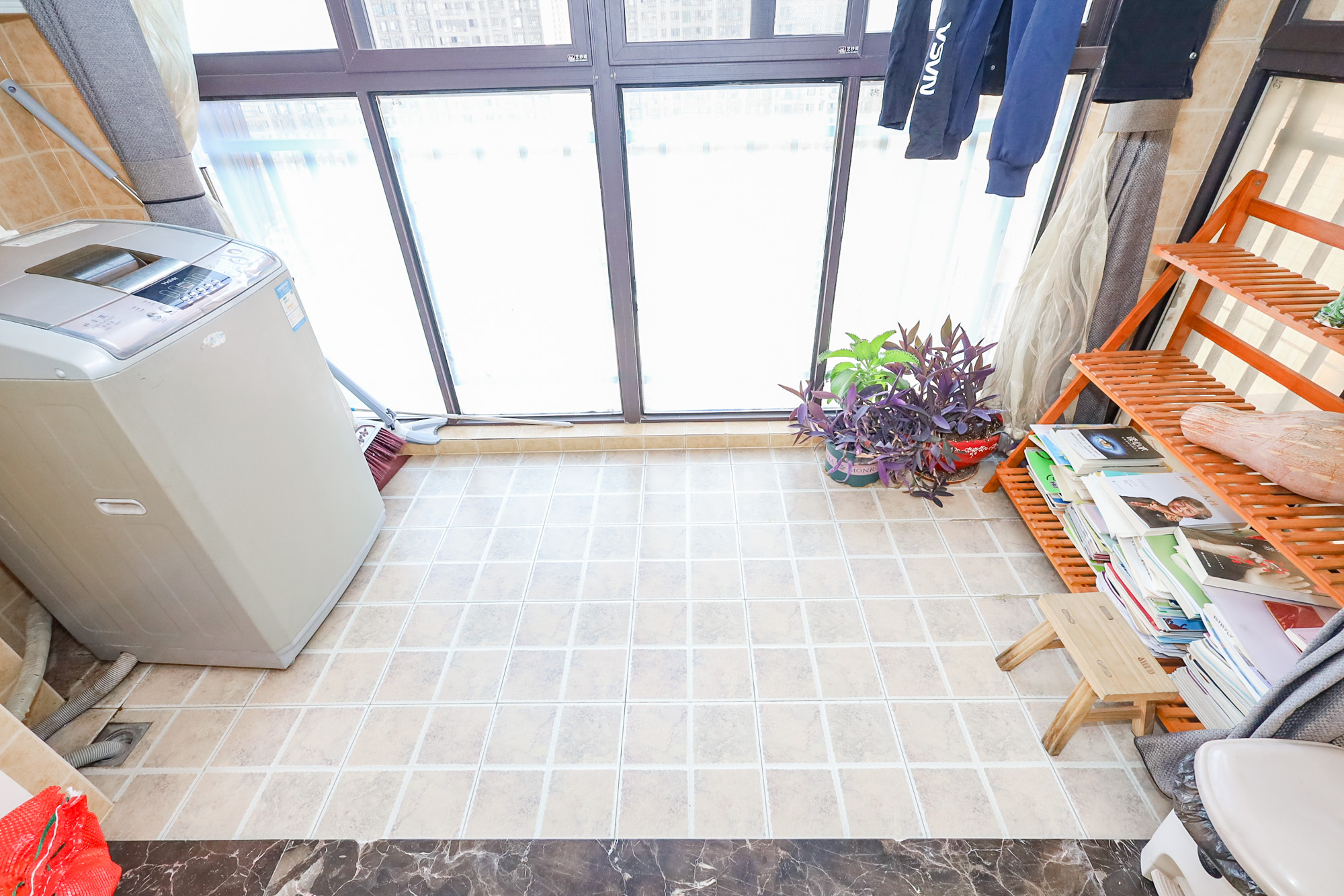 钰龙天下二期(钰龙佳园) 3室2厅1卫 220.0万 钰龙天下二期(钰龙佳园) 3室2厅1卫 220.0万阳台