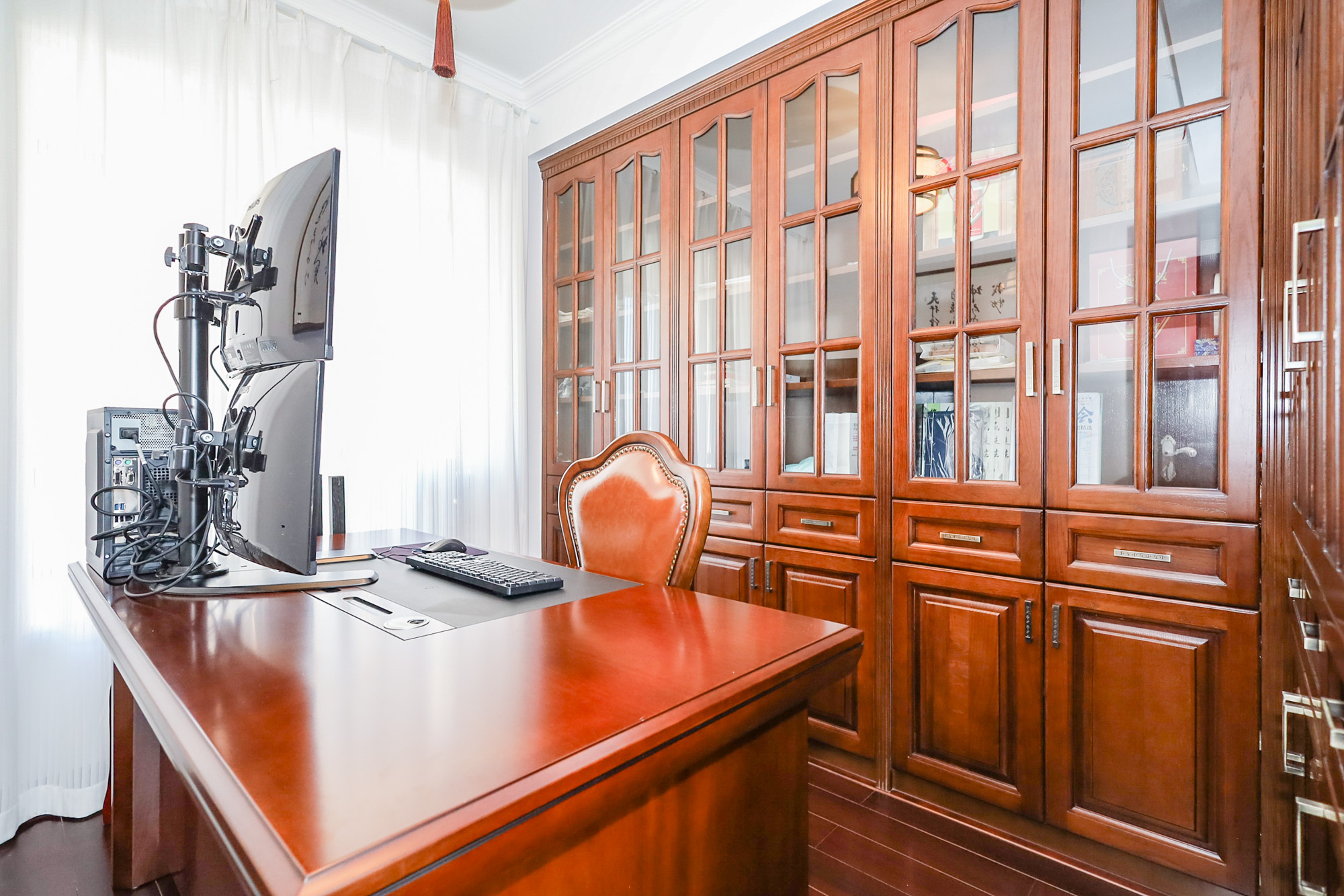 光明E城  4室2厅2卫    160.0万卧室