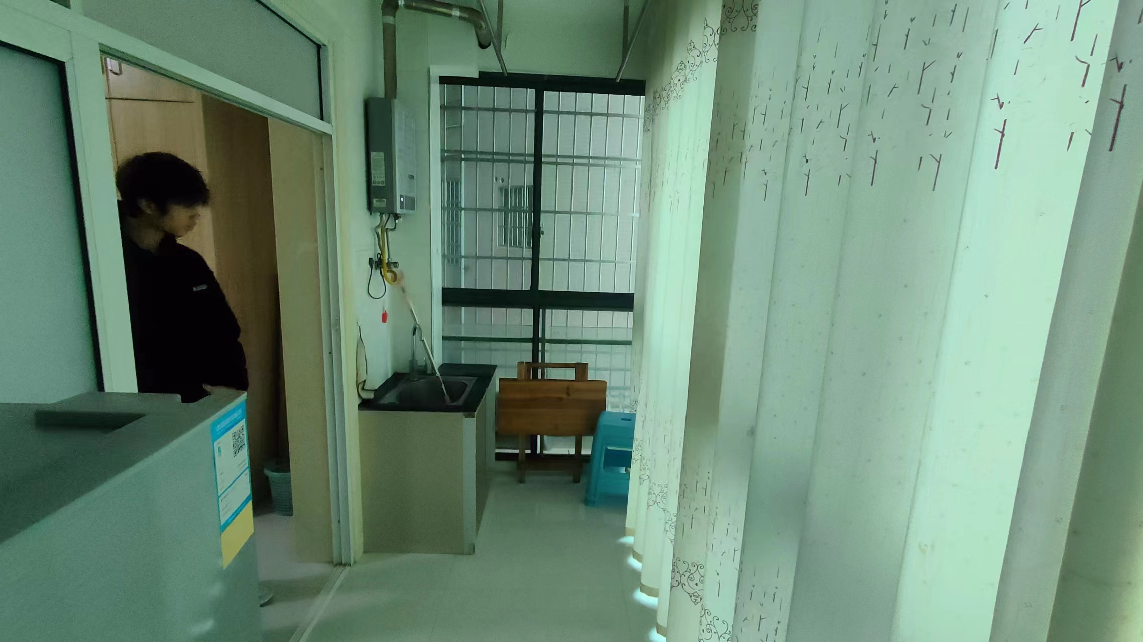名仕华府  1室1厅1卫   1200.00元/月室内图