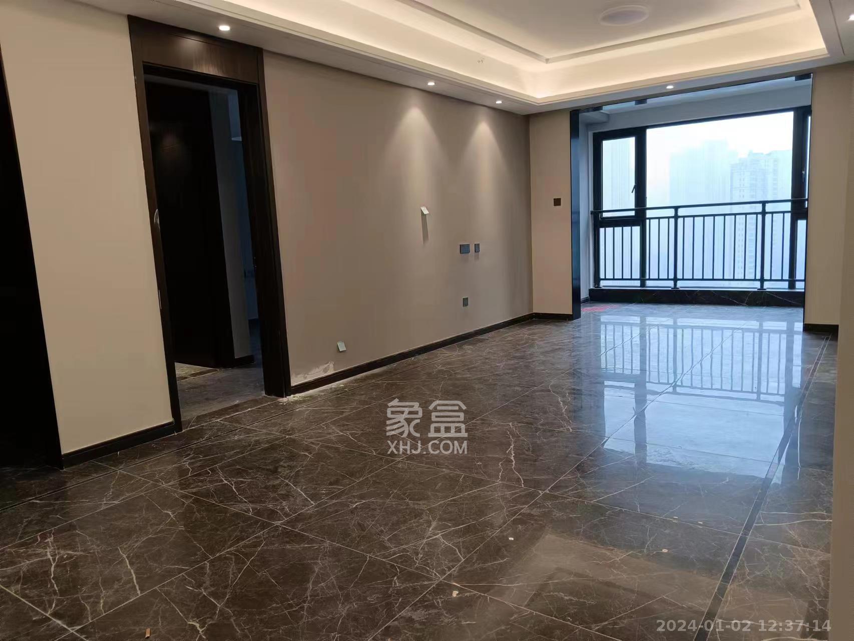 绿地麓云国际  3室2厅2卫   4000.00元/月室内图