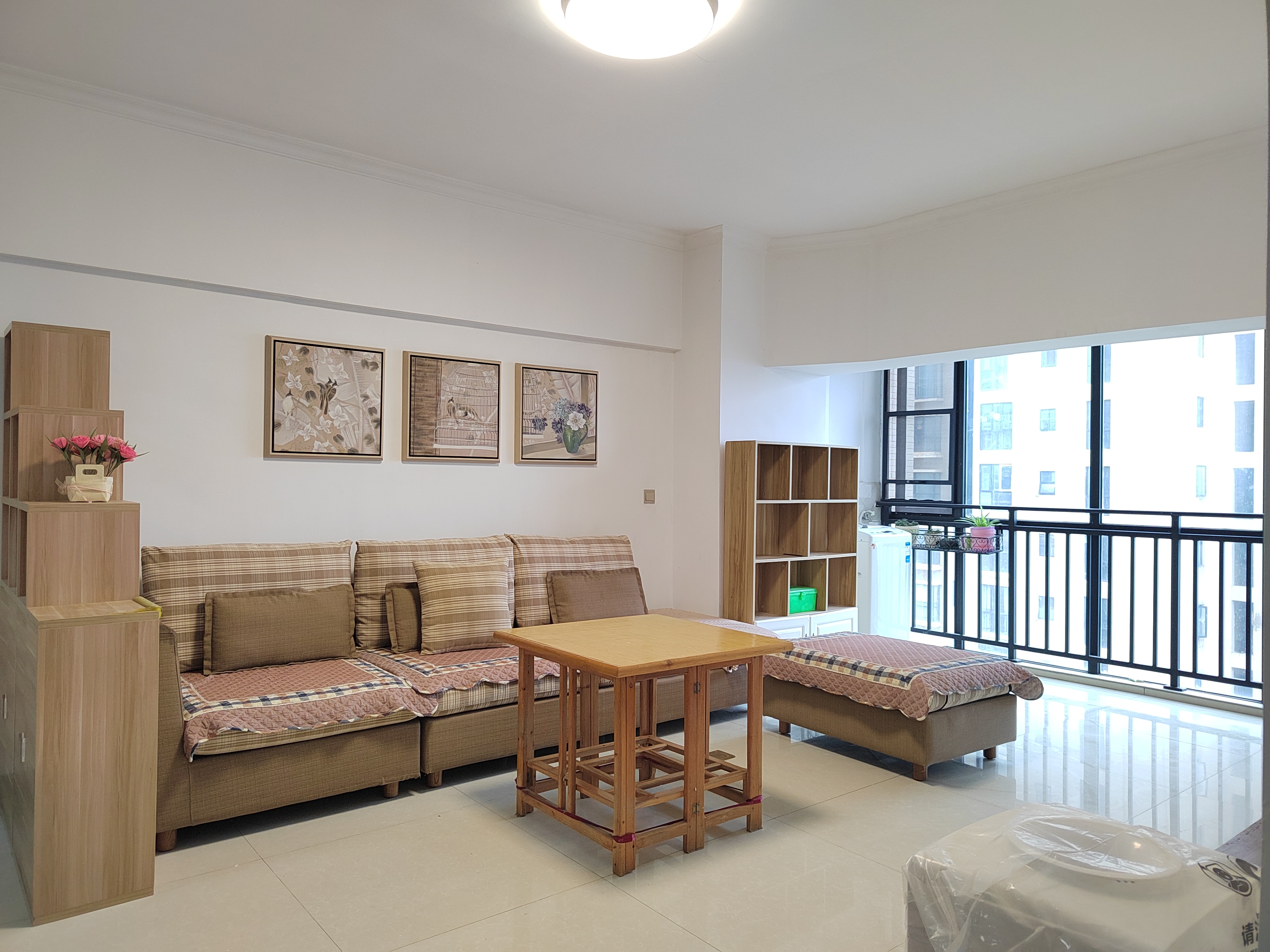 新邦壹品  2室2厅1卫   1800.00元/月室内图