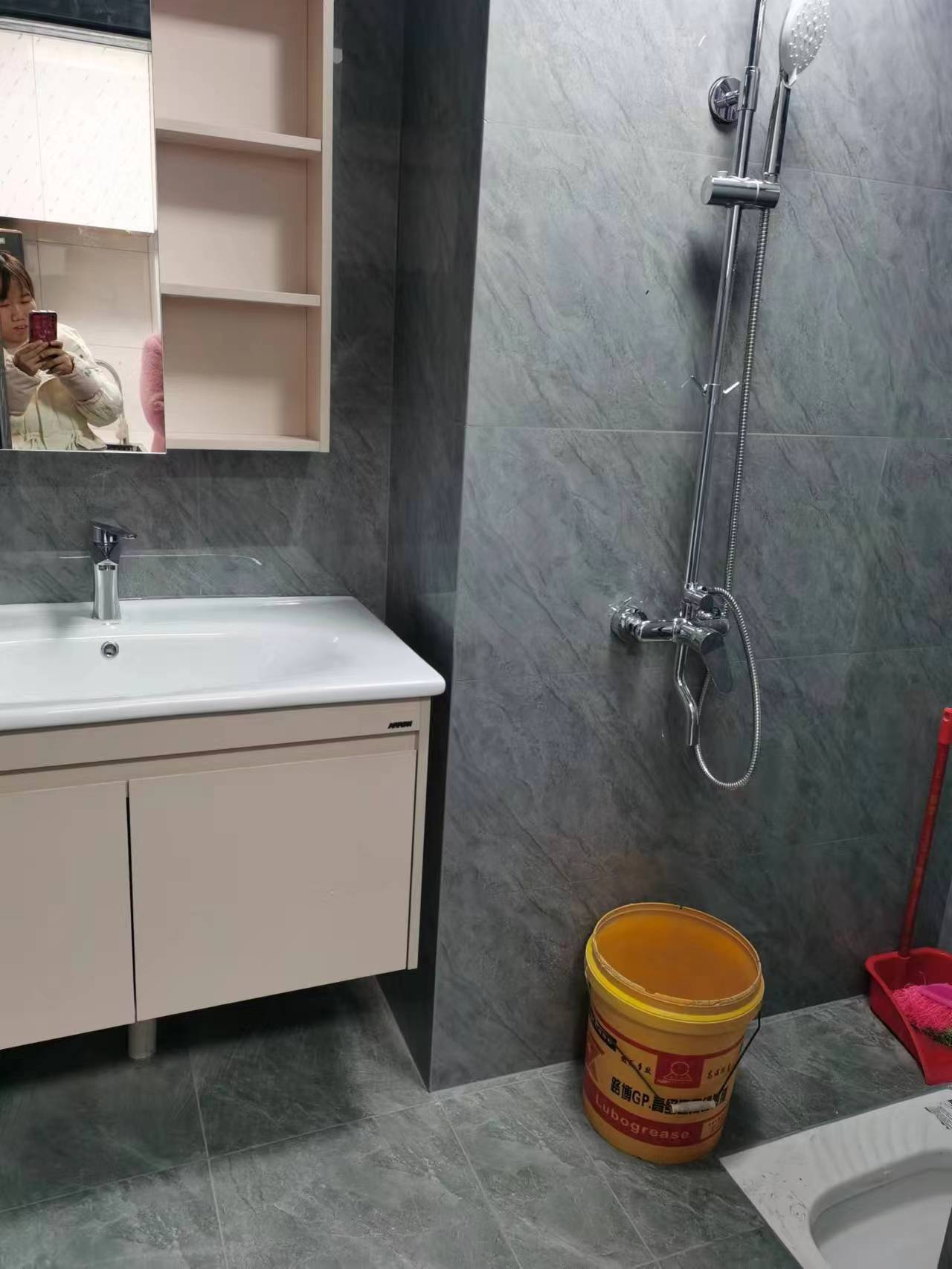 融冠乐城  1室1厅1卫   1700.00元/月室内图
