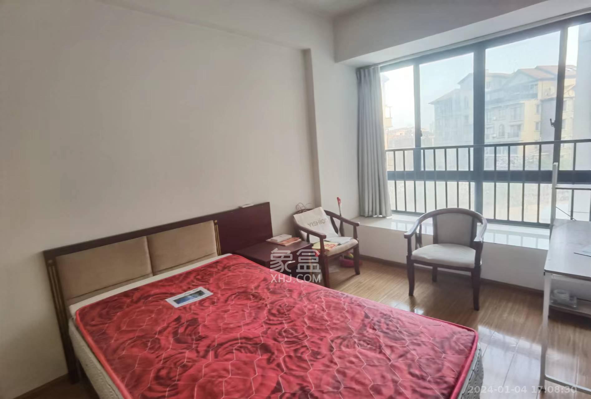 黑金时代广场 5室2厅2卫 2800.00元/月 黑金时代广场 5室2厅2卫 2800.00元/月室内图