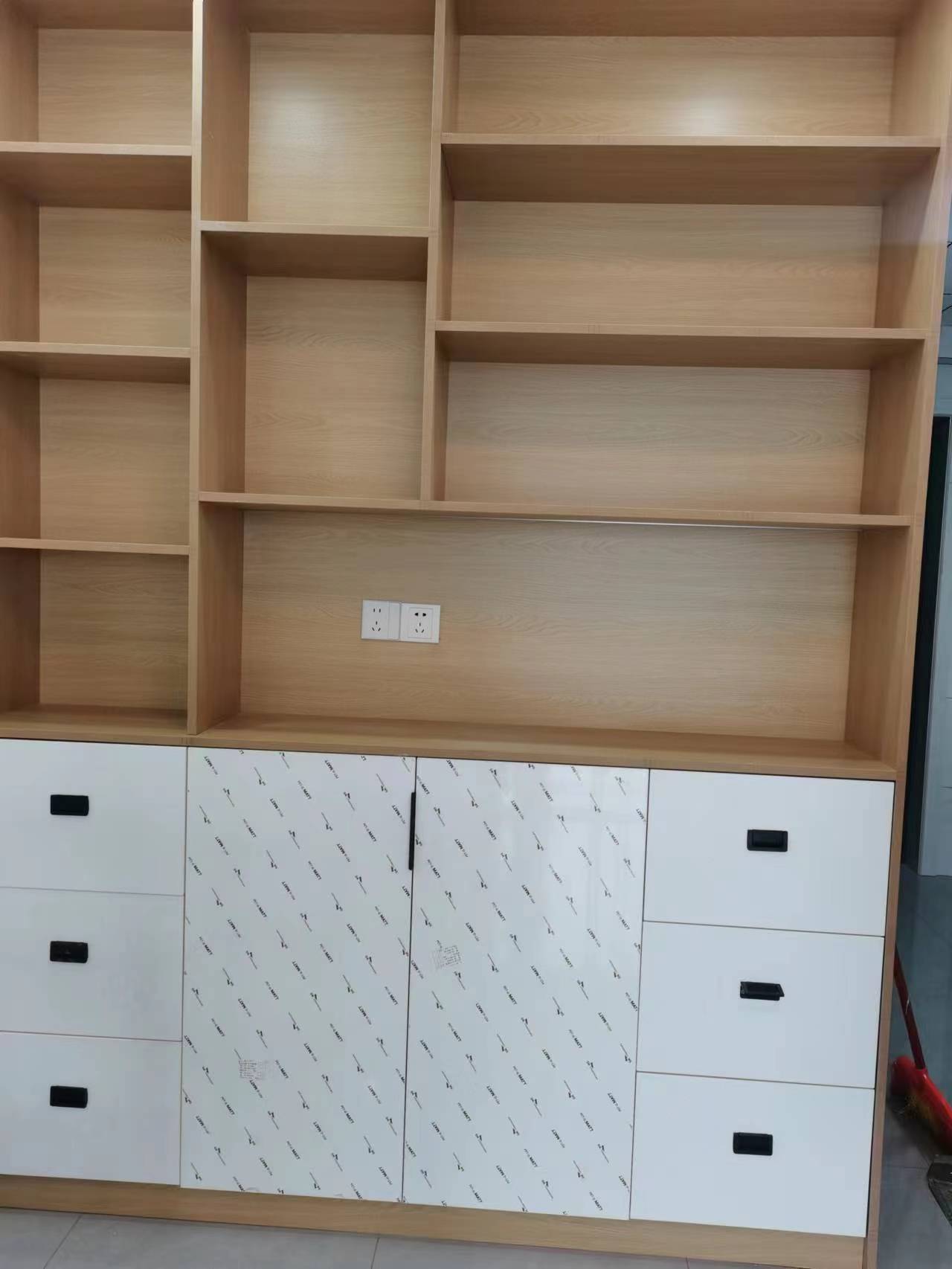 融冠乐城  1室1厅1卫   1700.00元/月室内图