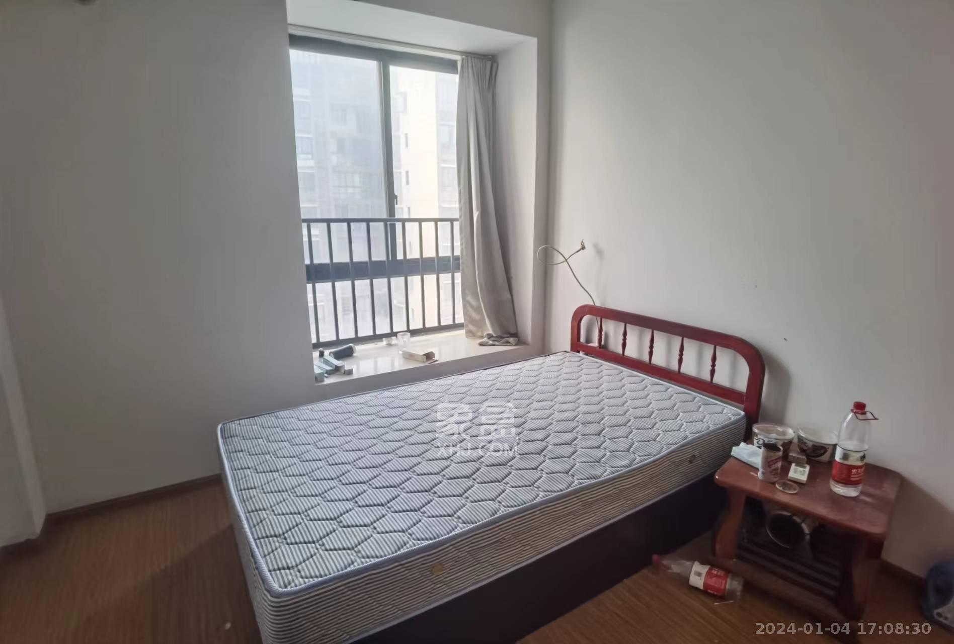 黑金时代广场 5室2厅2卫 2800.00元/月 黑金时代广场 5室2厅2卫 2800.00元/月室内图