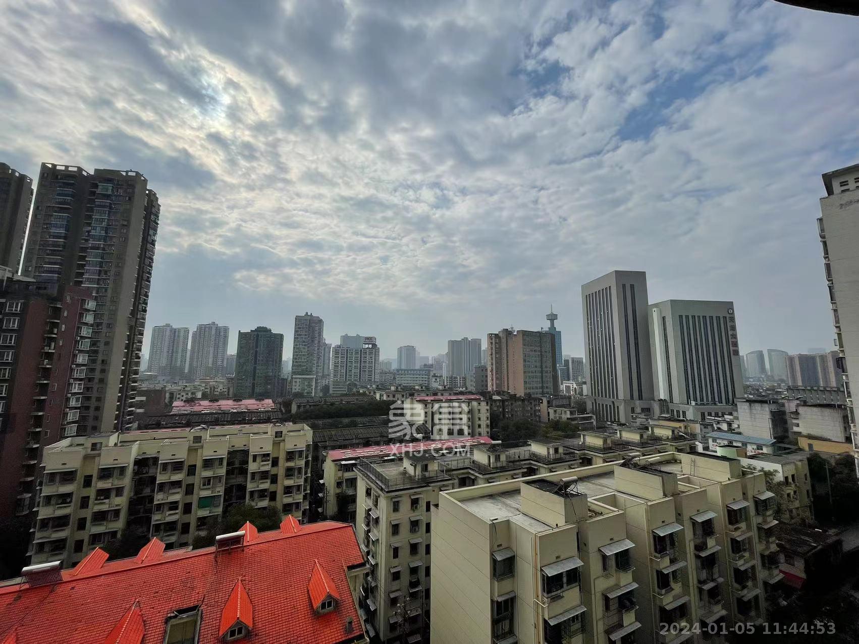 鸿铭中心  5室2厅3卫   5500.00元/月室内图1