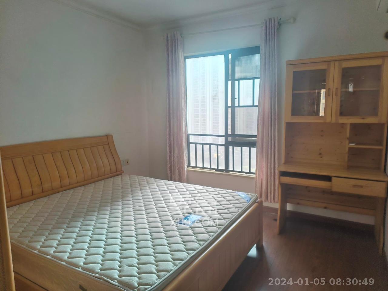 旭辉御府  3室2厅2卫   3000.00元/月室内图