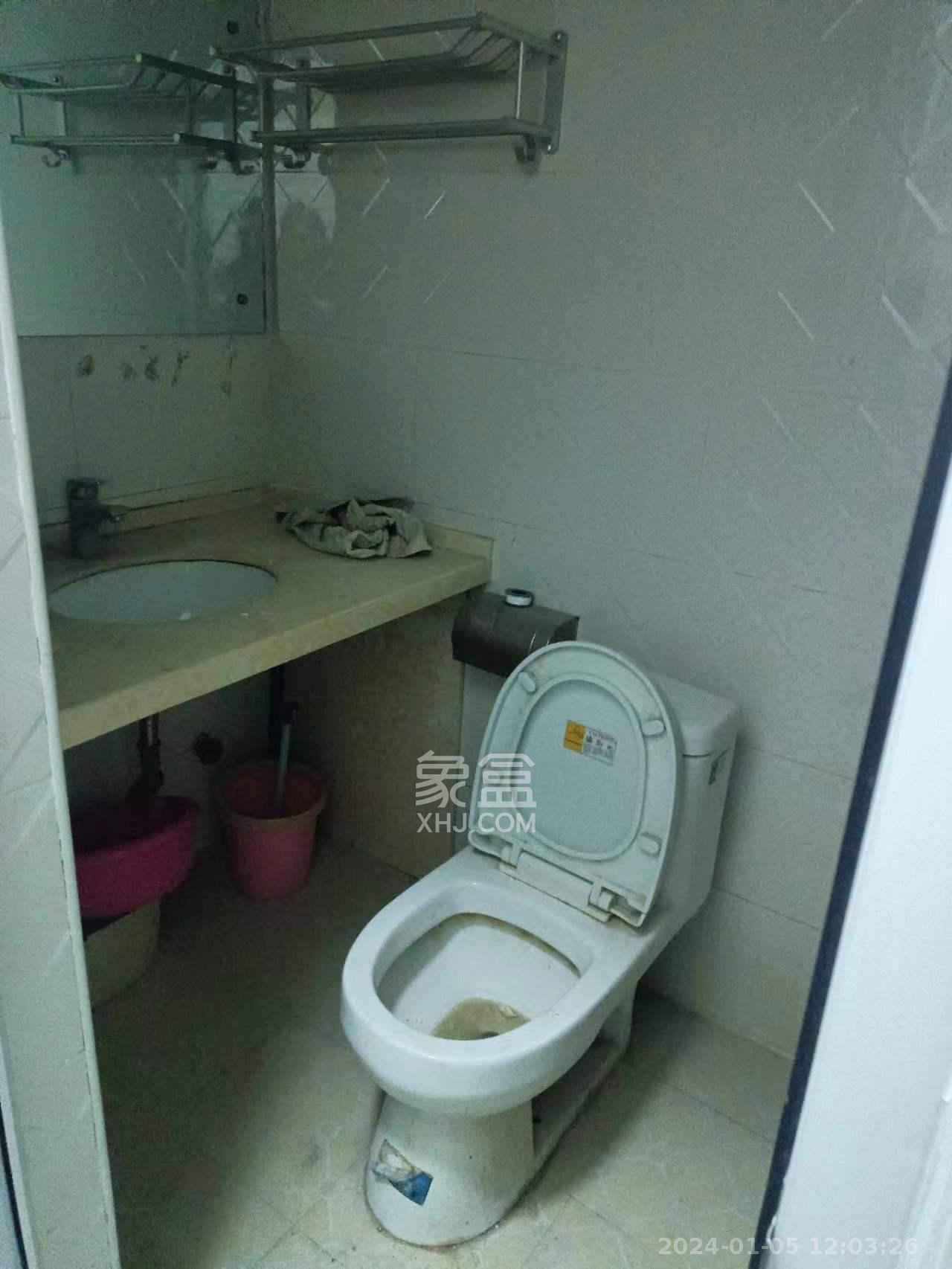 怡海星城  1室1厅1卫   850.00元/月室内图